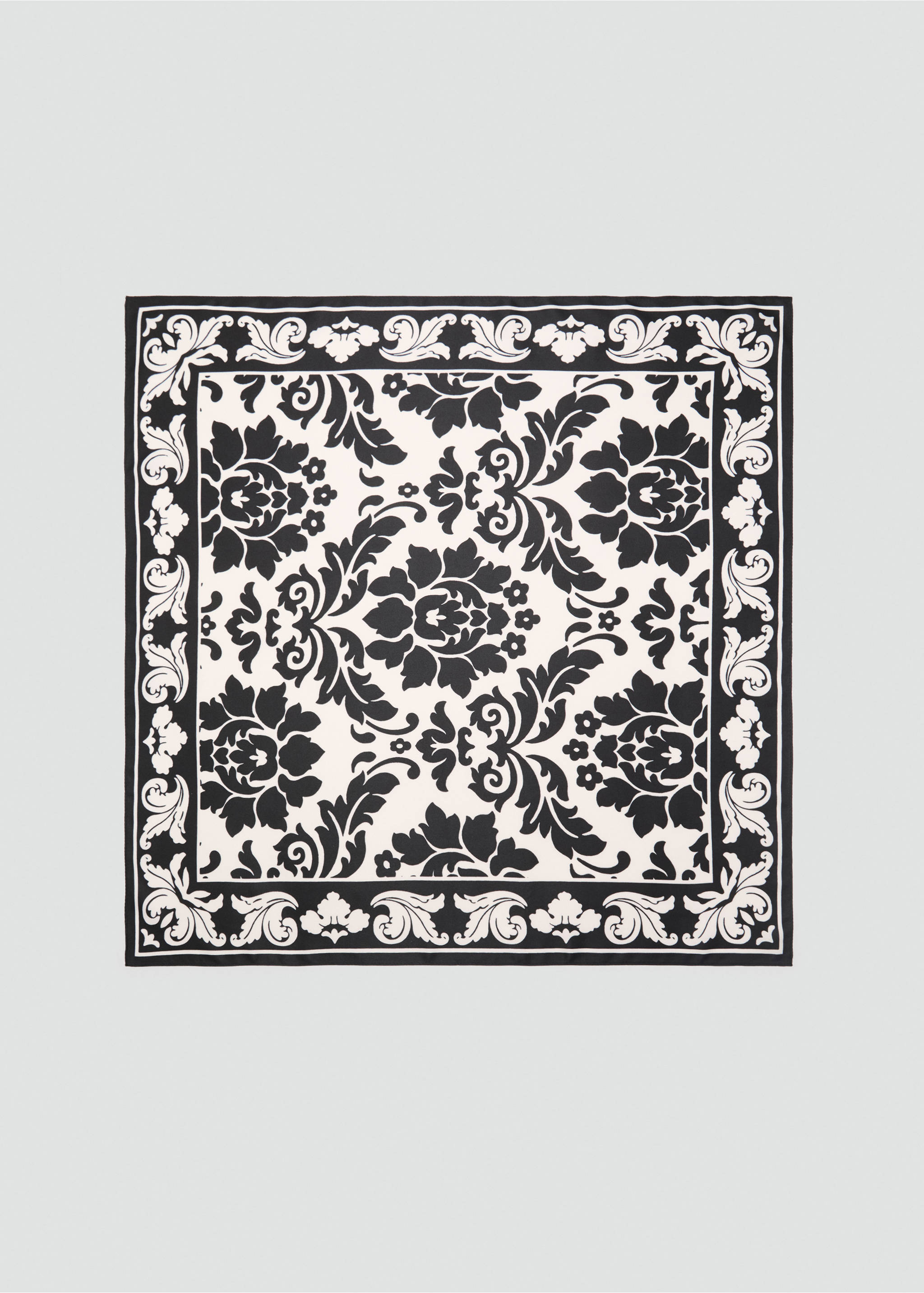 Bicolour printed scarf - Article without model, Black. Ref: 17031150-00.