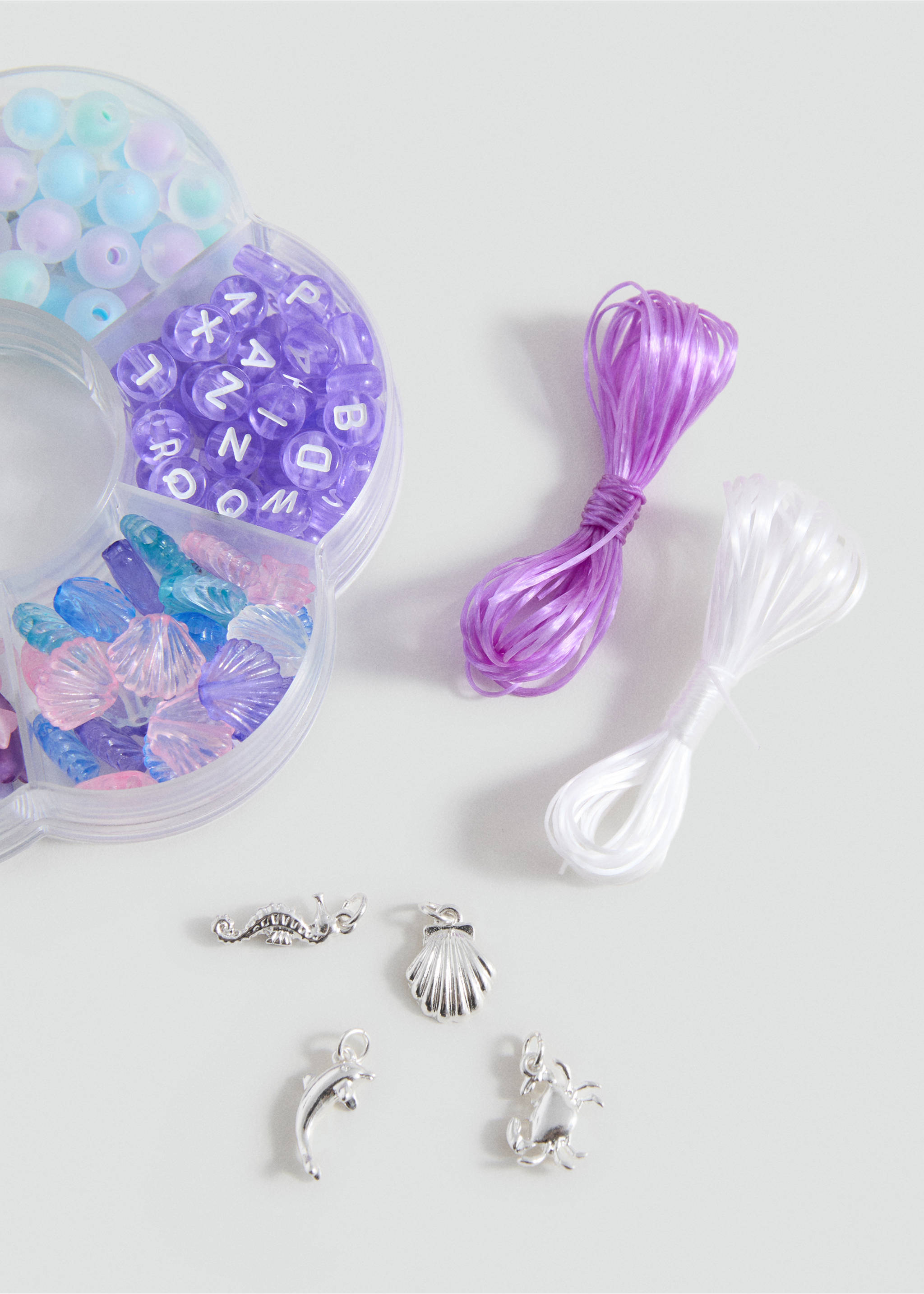 Necklace set - Medium plane, Lilac. Ref: 17031163-00.