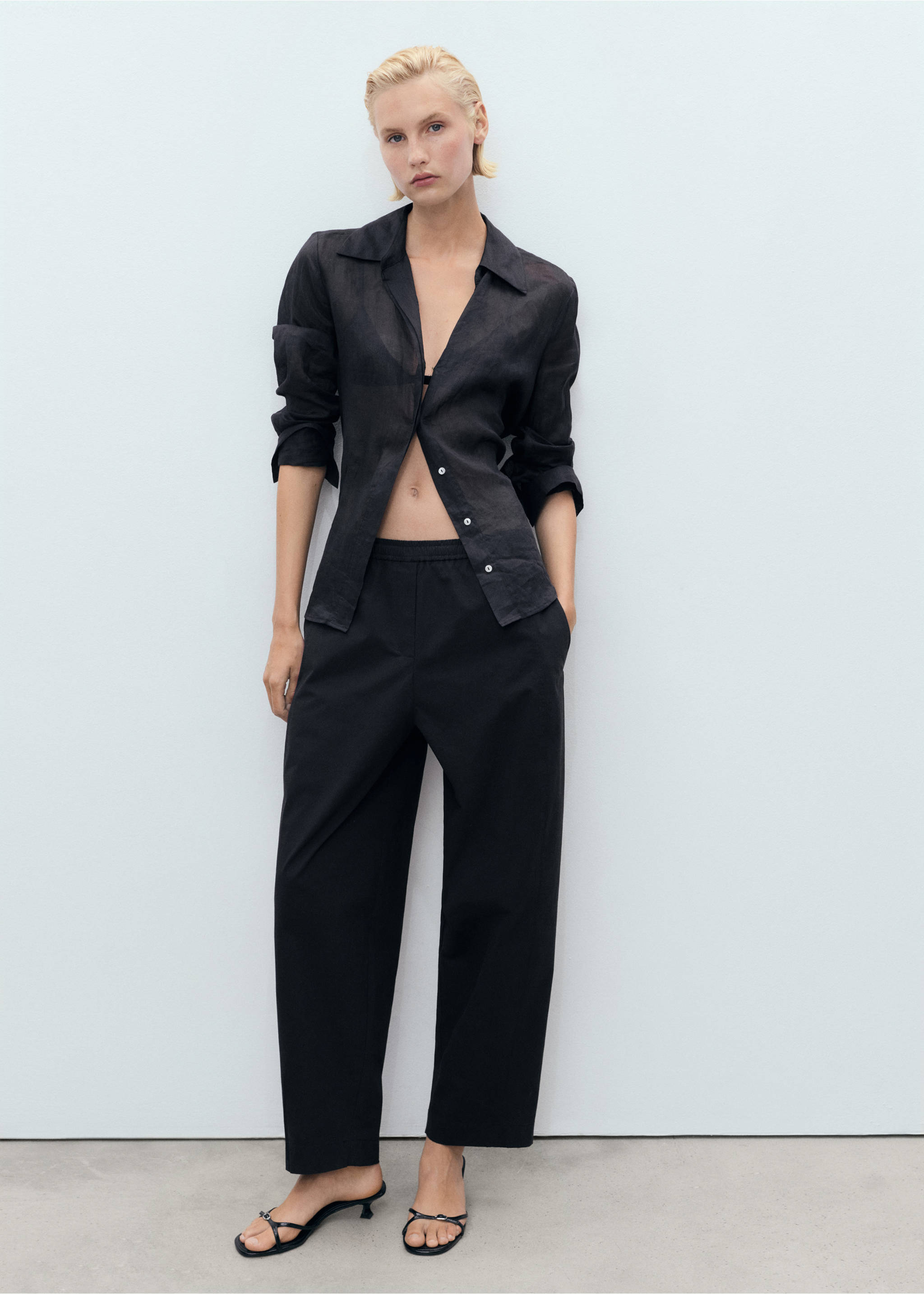 Elastic waist cotton trousers - General plane, Black. Ref: 17031175-00.