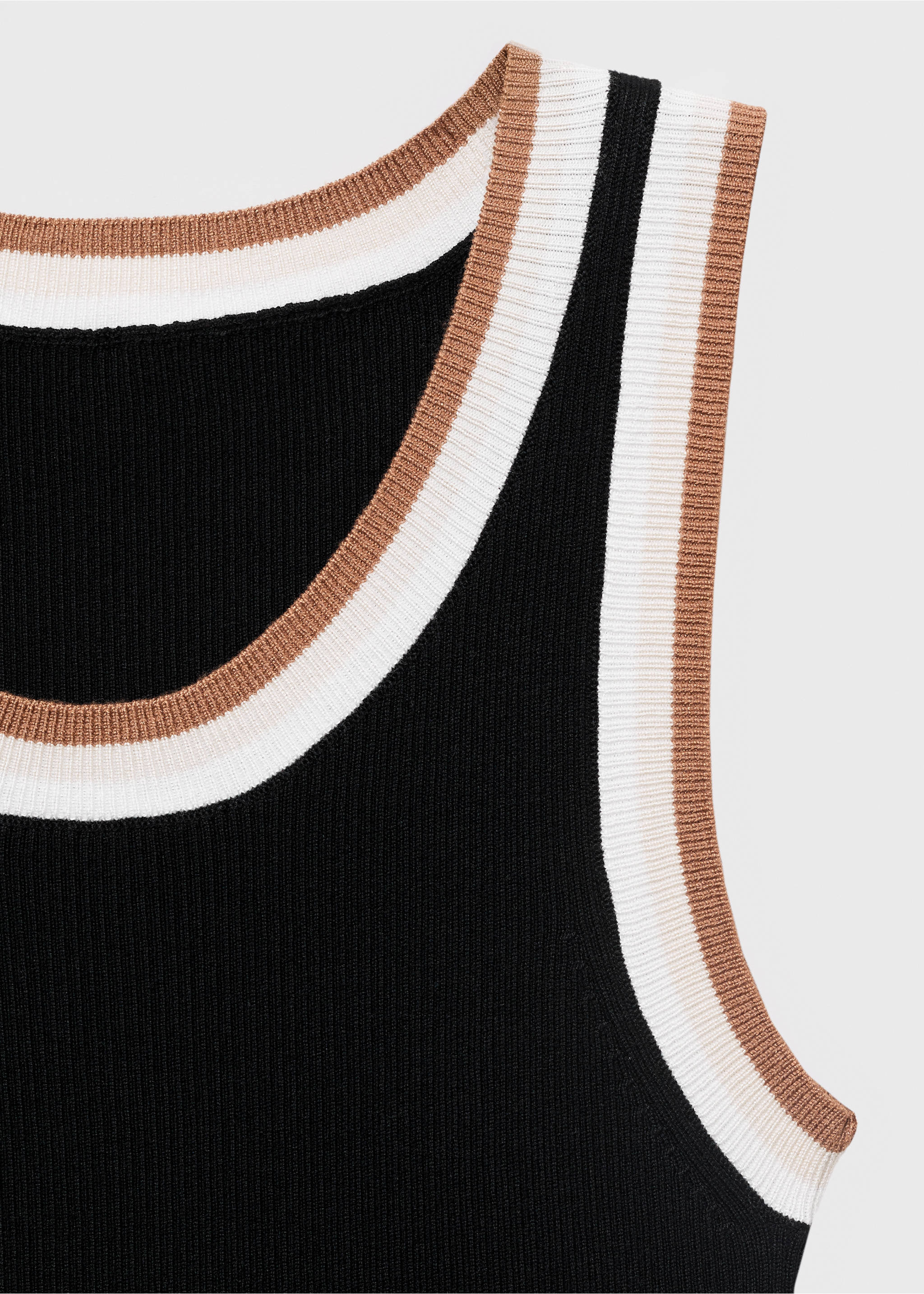 Knitted top with contrast details - Details of the article 7, Black. Ref: 17031187-00.
