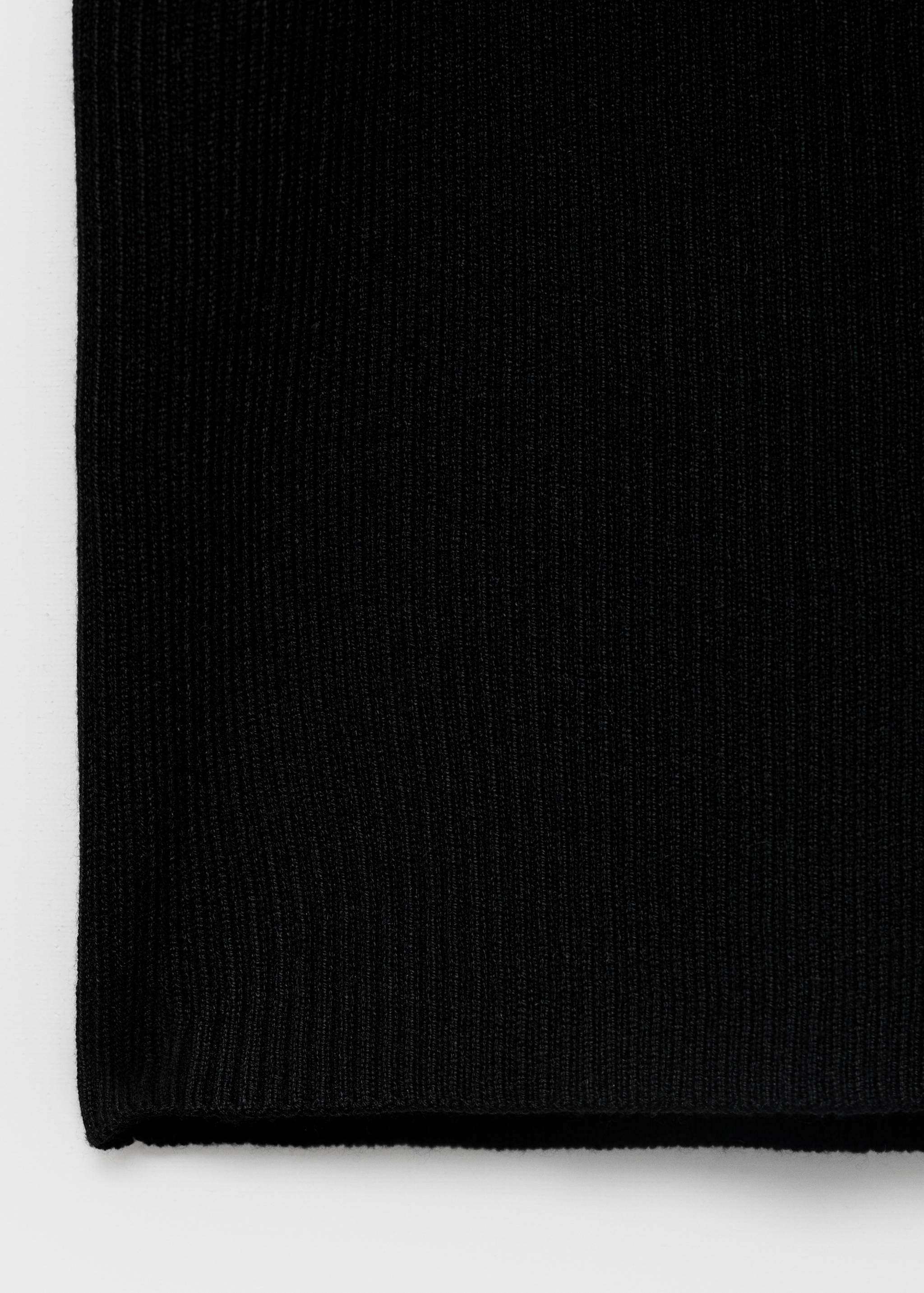 Knitted top with contrast details - Details of the article 0