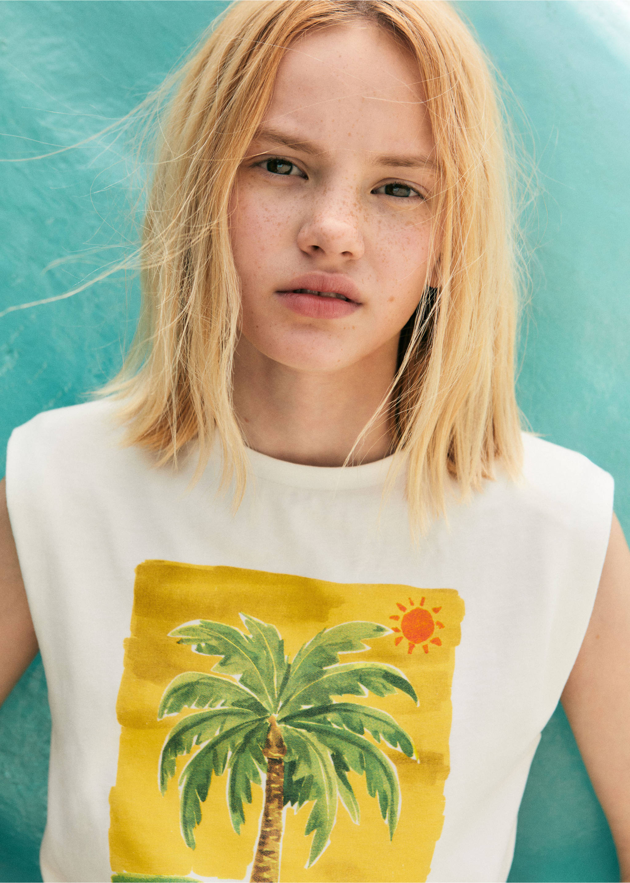 Sleeveless print t-shirt - Details of the article 5, Off White. Ref: 17031194-00.