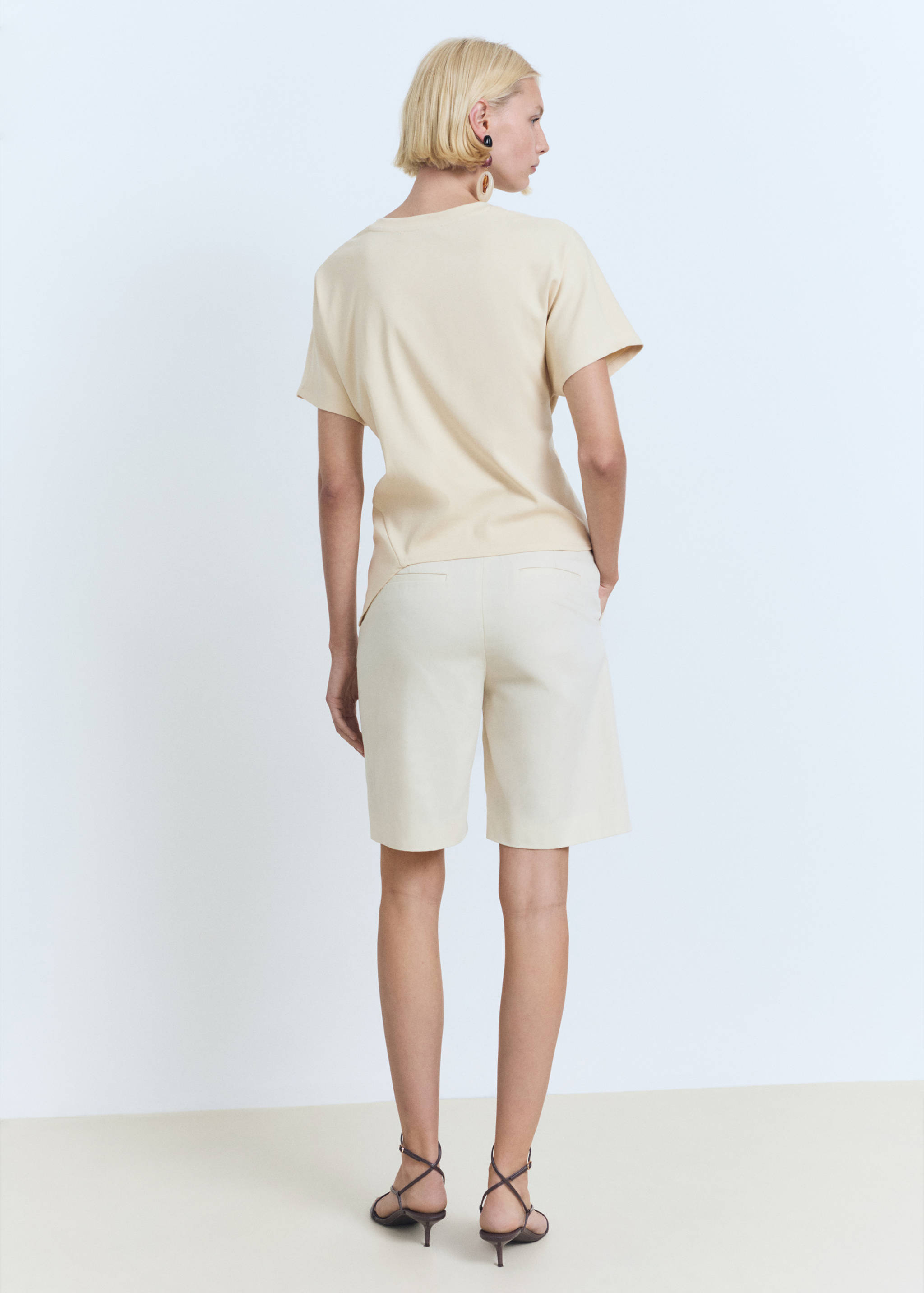 Knot cotton t-shirt - Reverse of the article