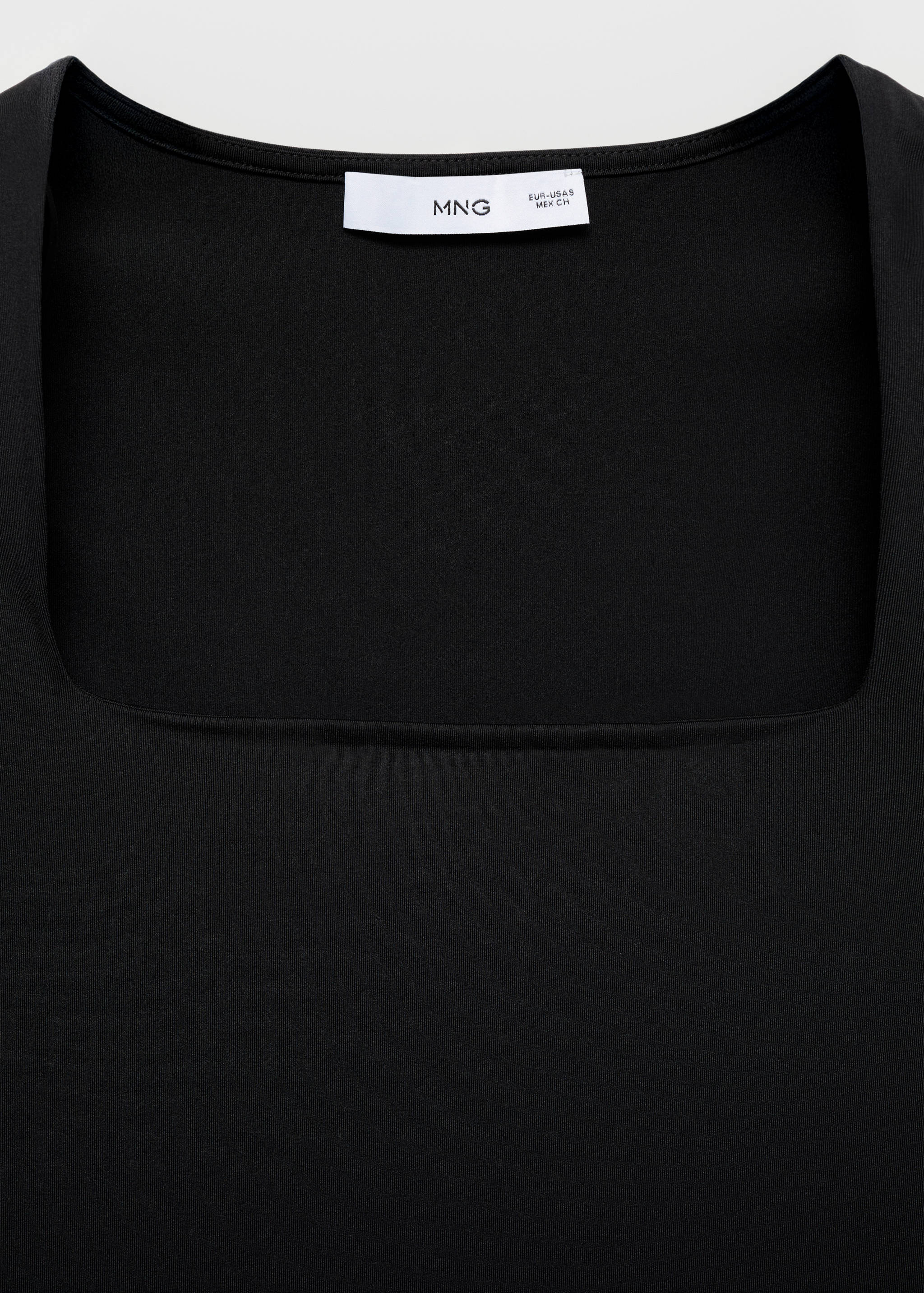Fitted top with wide straps - Details of the article 8