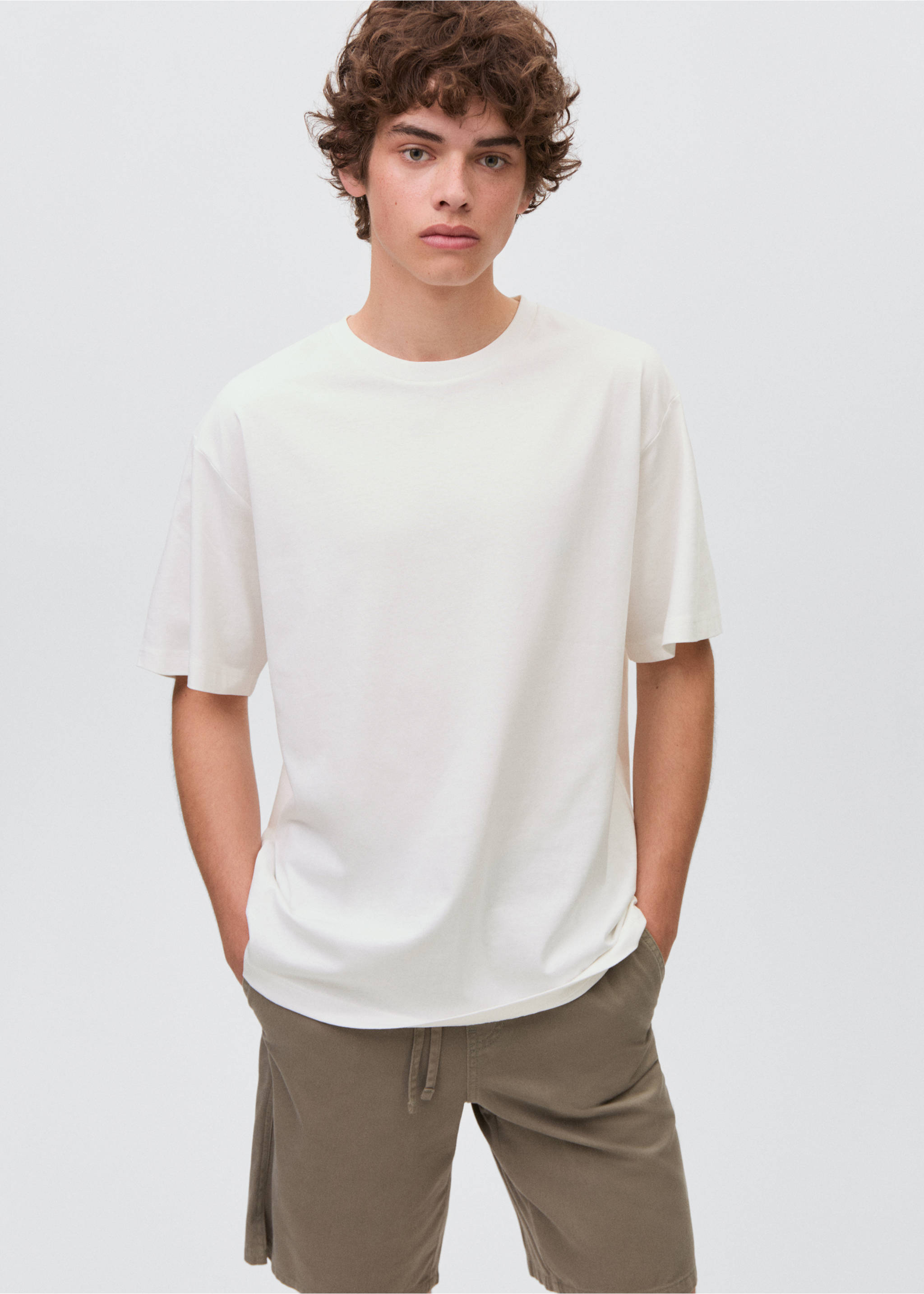 Camiseta algodón básica - Plano medio, Blanco roto. Ref: 17031212-00.