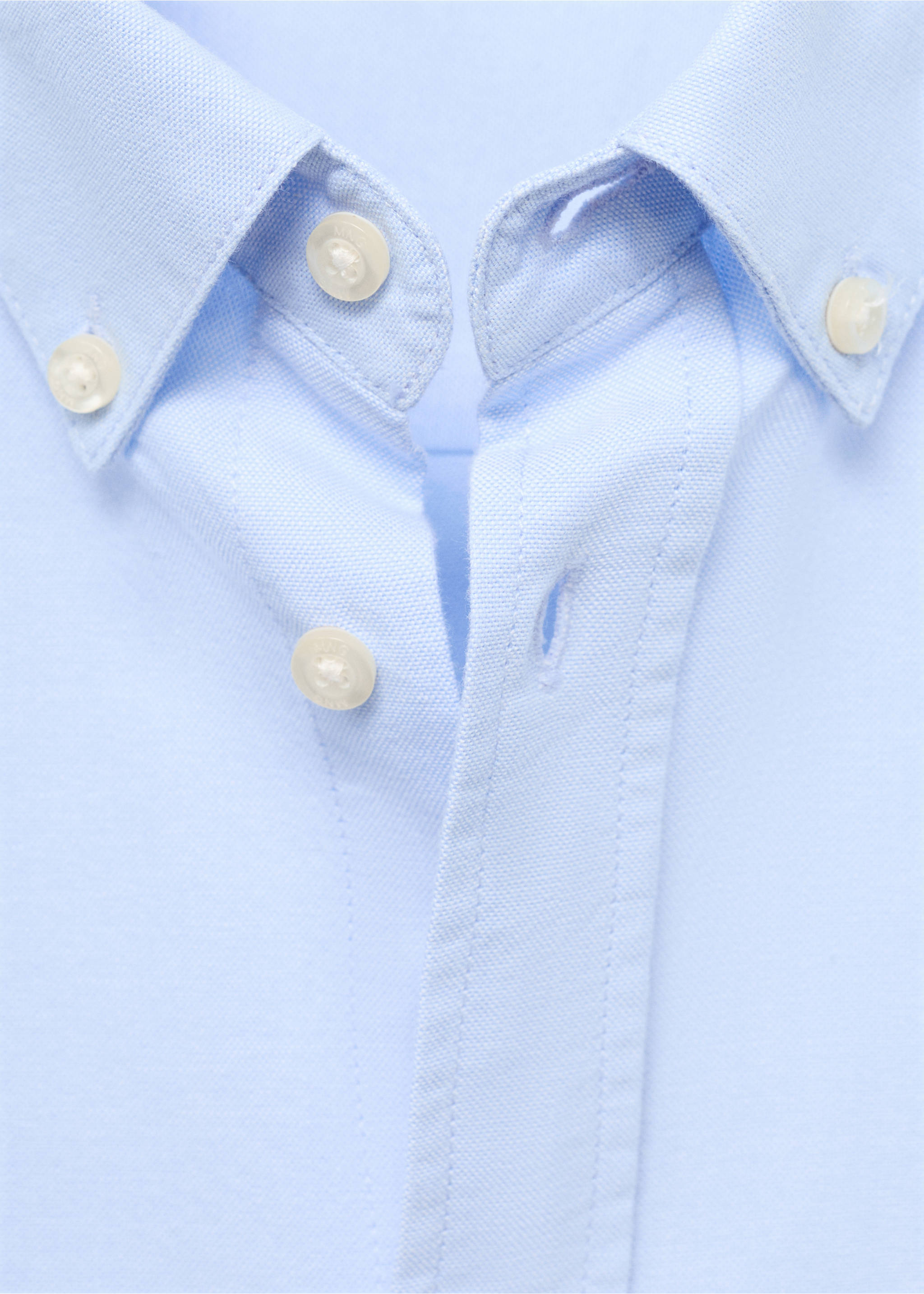 Camisa Oxford algodão - Pormenor do artigo 8, Azul-celeste. Ref: 17031215-00.