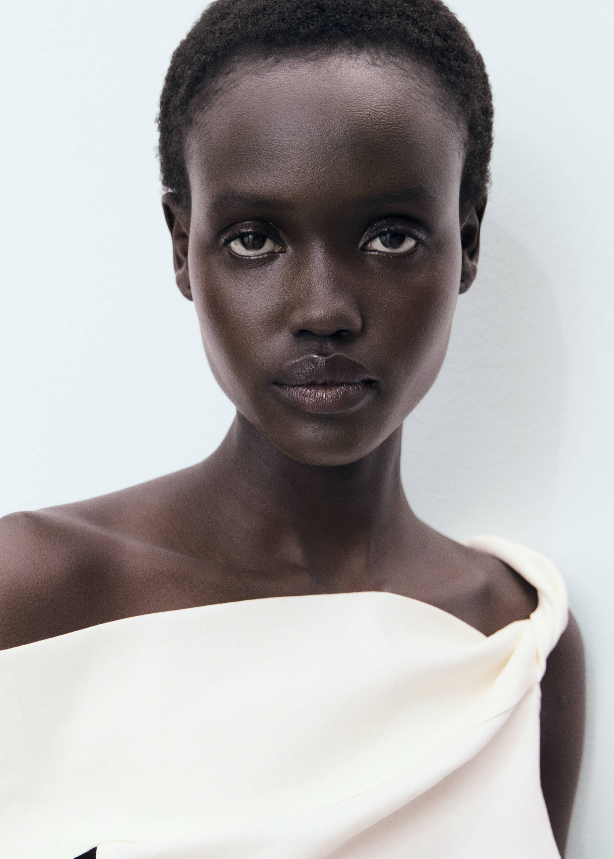 Asymmetrisches One-Shoulder-Top - Detail des Artikels 1, Ecru. Ref: 17031221-00.