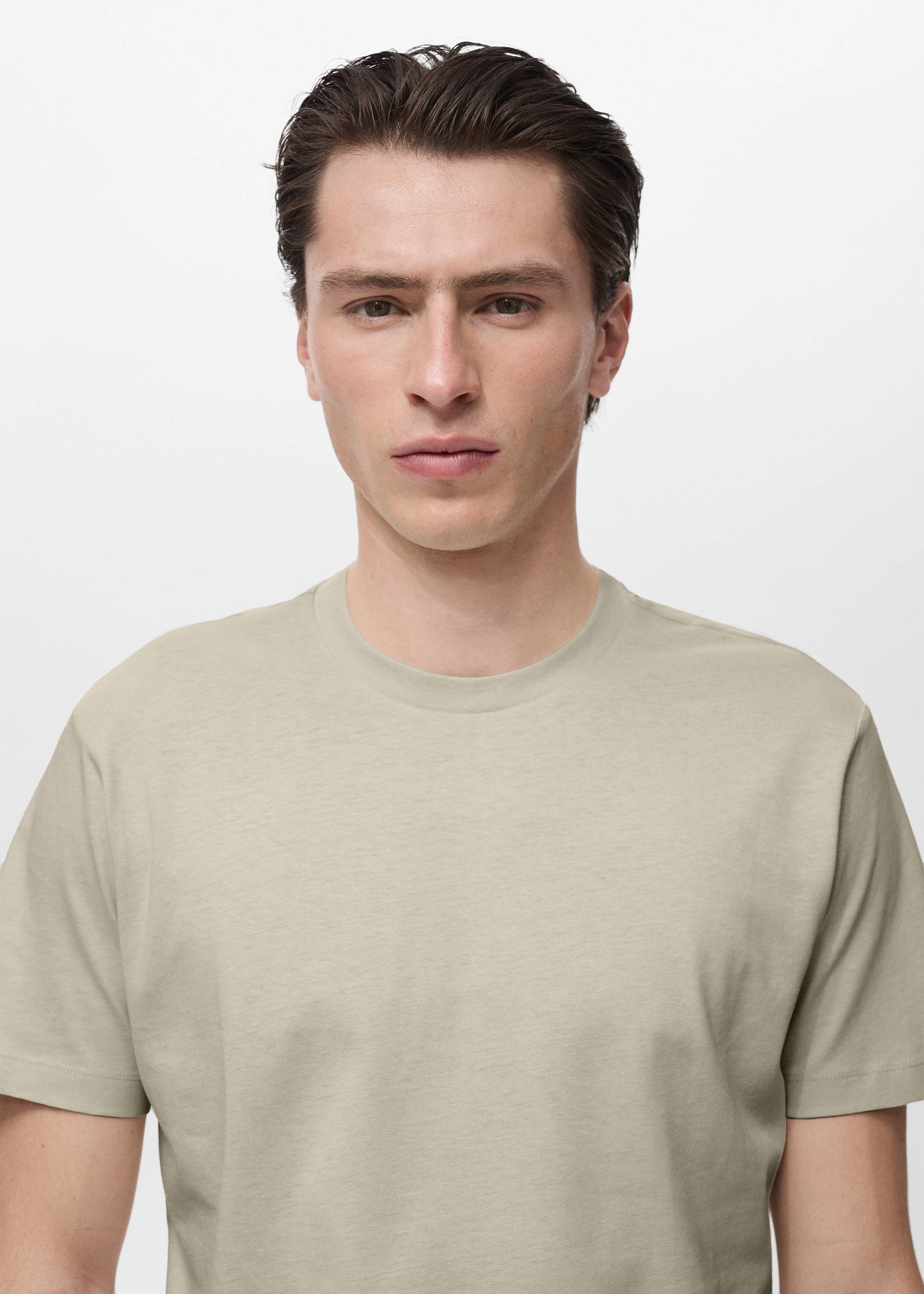 100% cotton slim-fit t-shirt - Details of the article 1