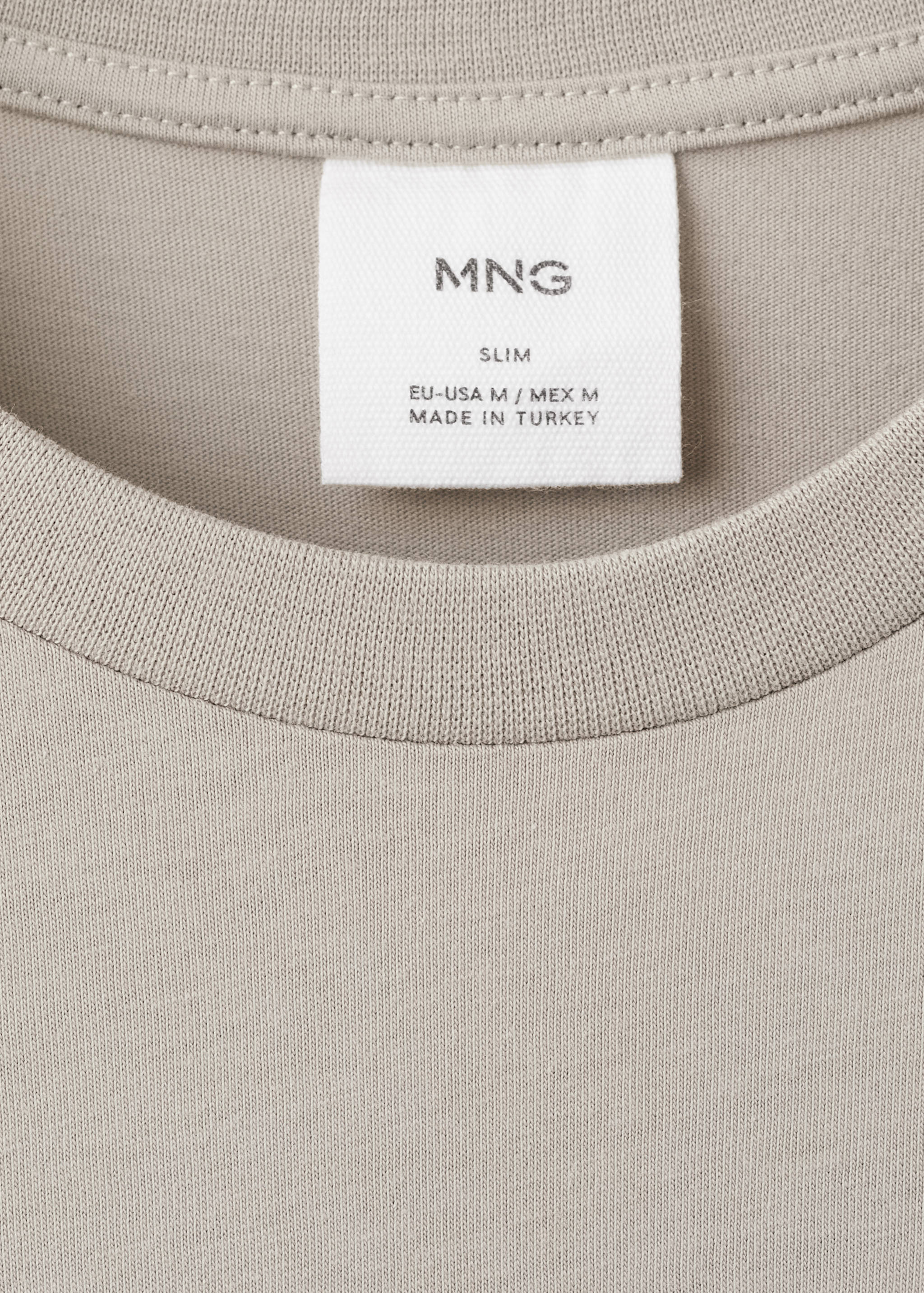 100% cotton slim-fit t-shirt - Details of the article 8