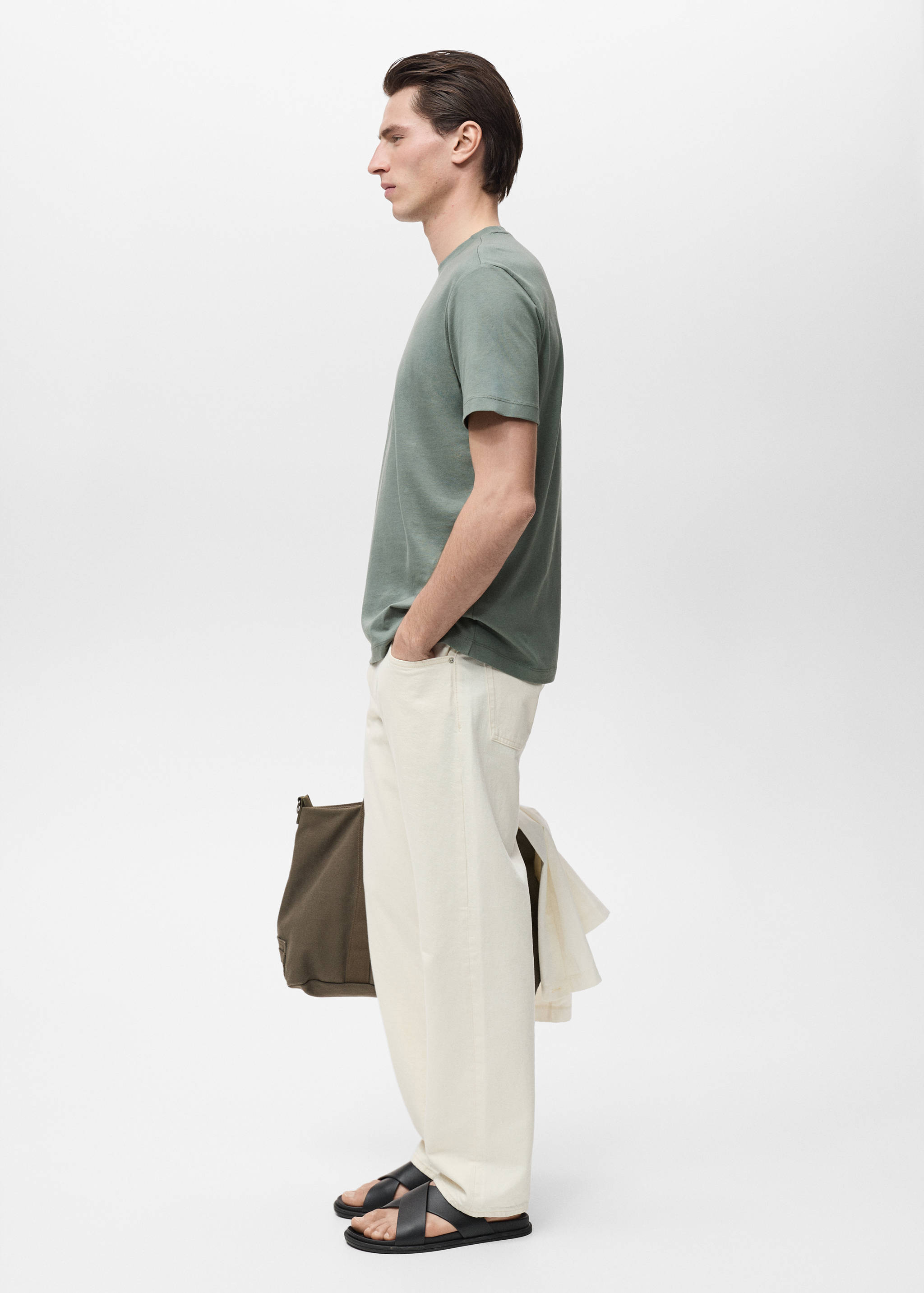 100% cotton slim-fit t-shirt - Details of the article 2