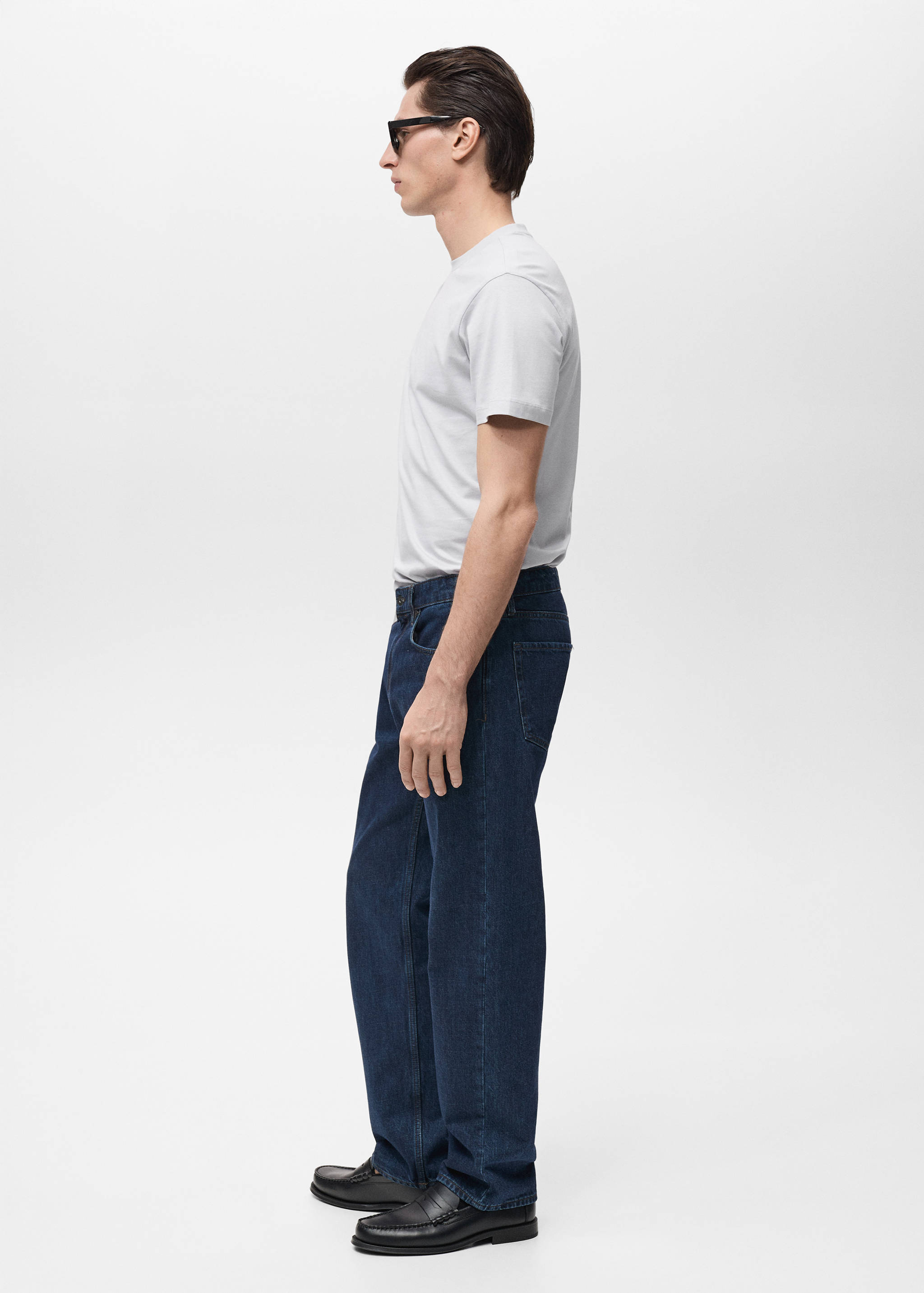 100% cotton slim-fit t-shirt - Details of the article 2