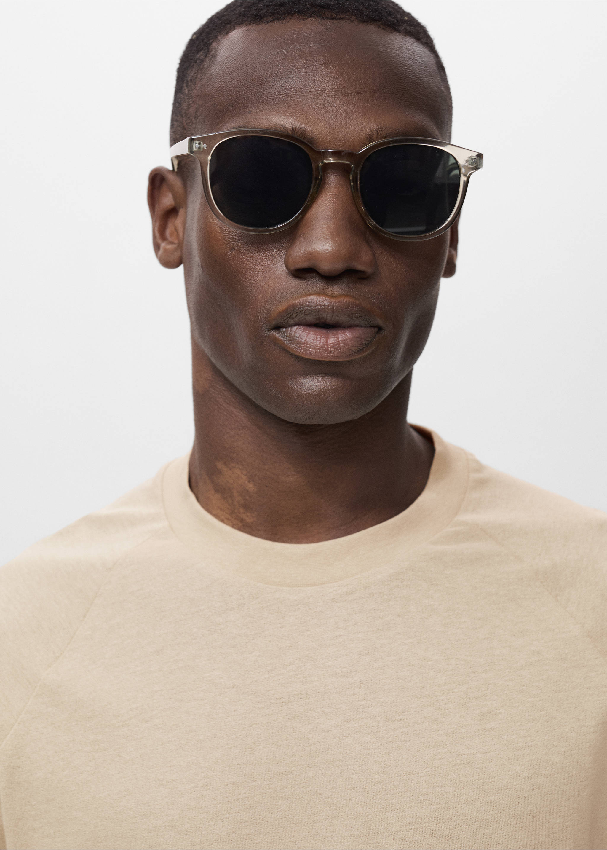 Relaxed-Fit-T-Shirt aus Baumwolle mit Leinen - Detail des Artikels 1, Beige. Ref: 17031231-00.