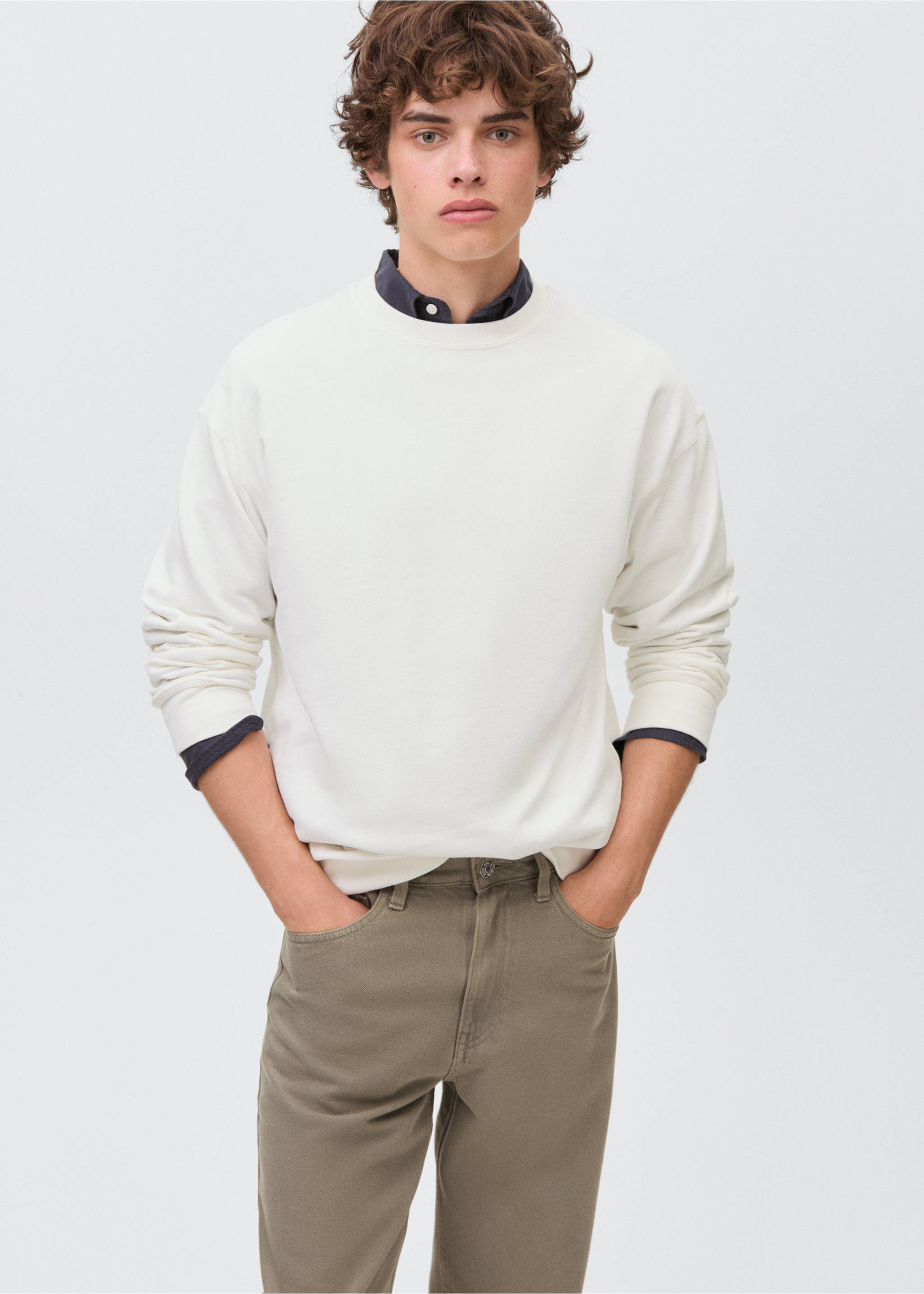 Basic cotton sweater - Details of the article 2, Off White. Ref: 17031238-00.