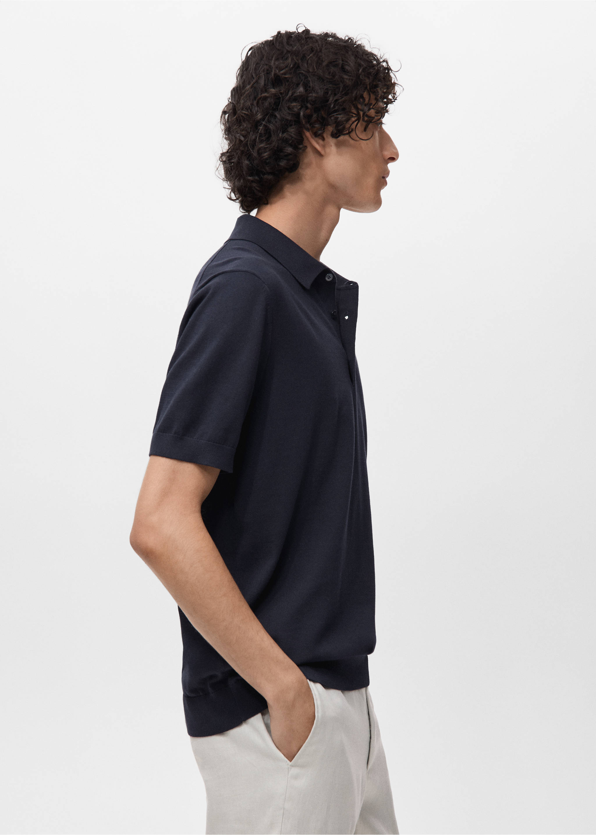 100% cotton fine-knit polo shirt - Details of the article 2, Night Blue. Ref: 17031248-00.