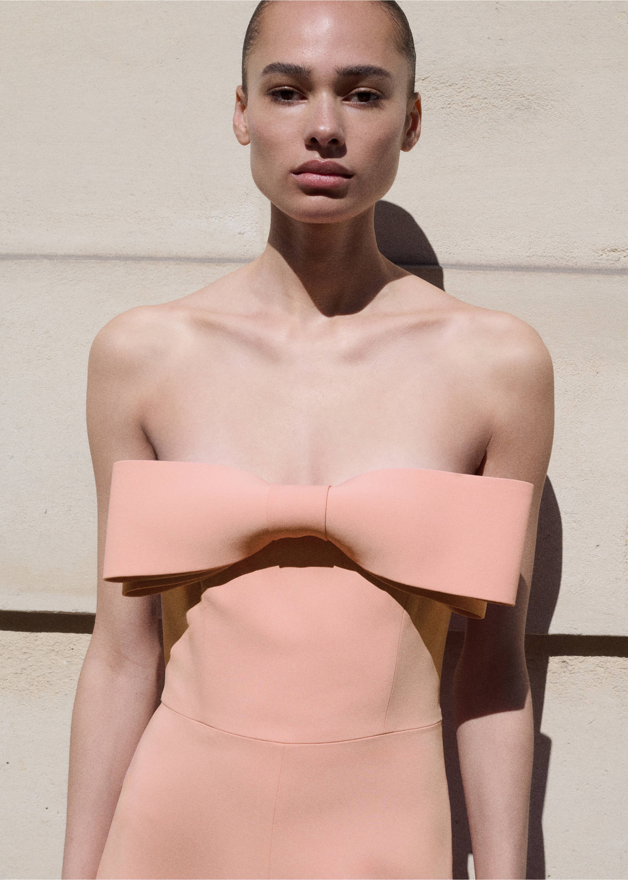 Strapless jumpsuit with bow neckline - Medium plane, Pastel Pink. Ref: 17031265-00.