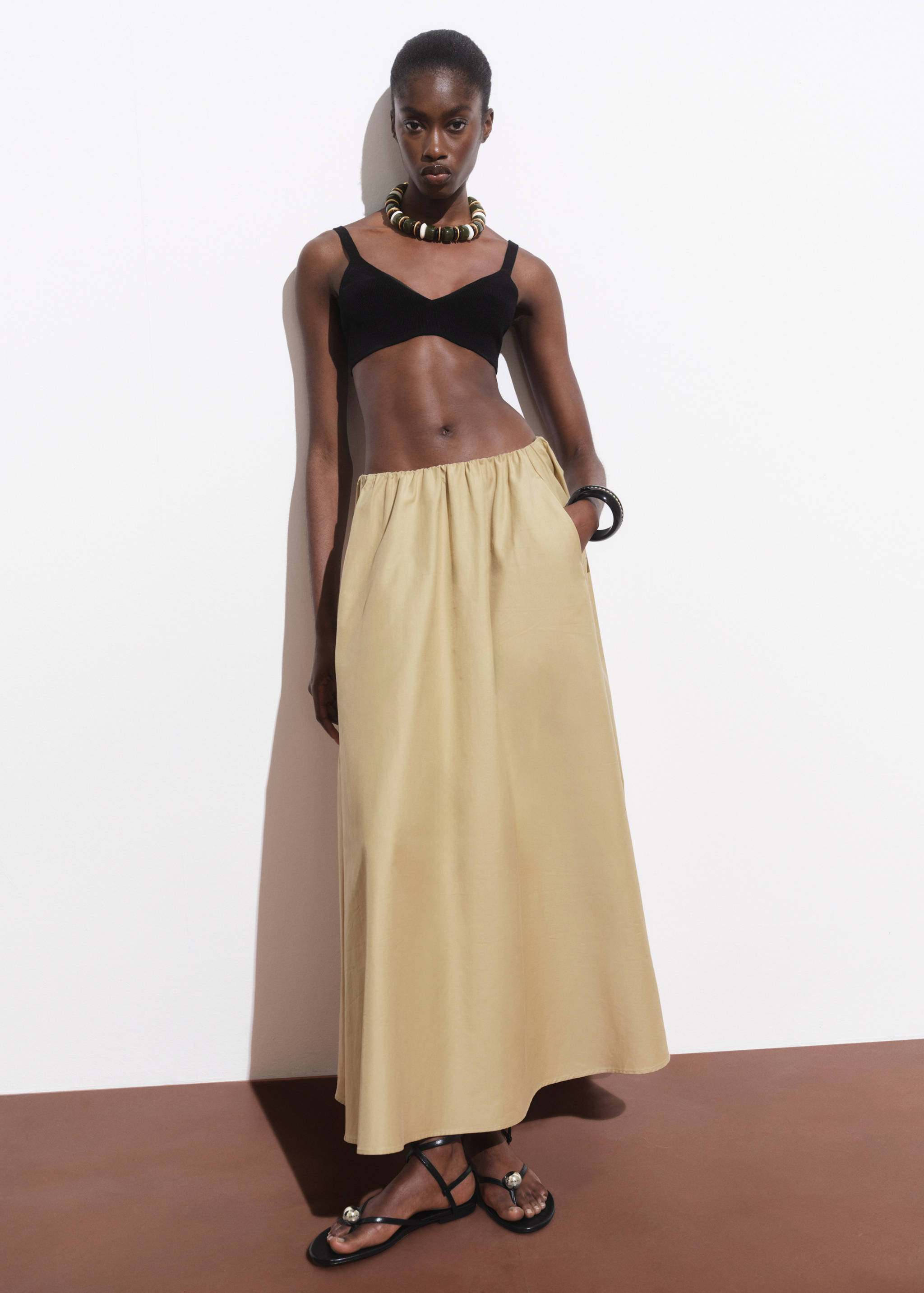 Crop top z úpletu - Celkový náhled