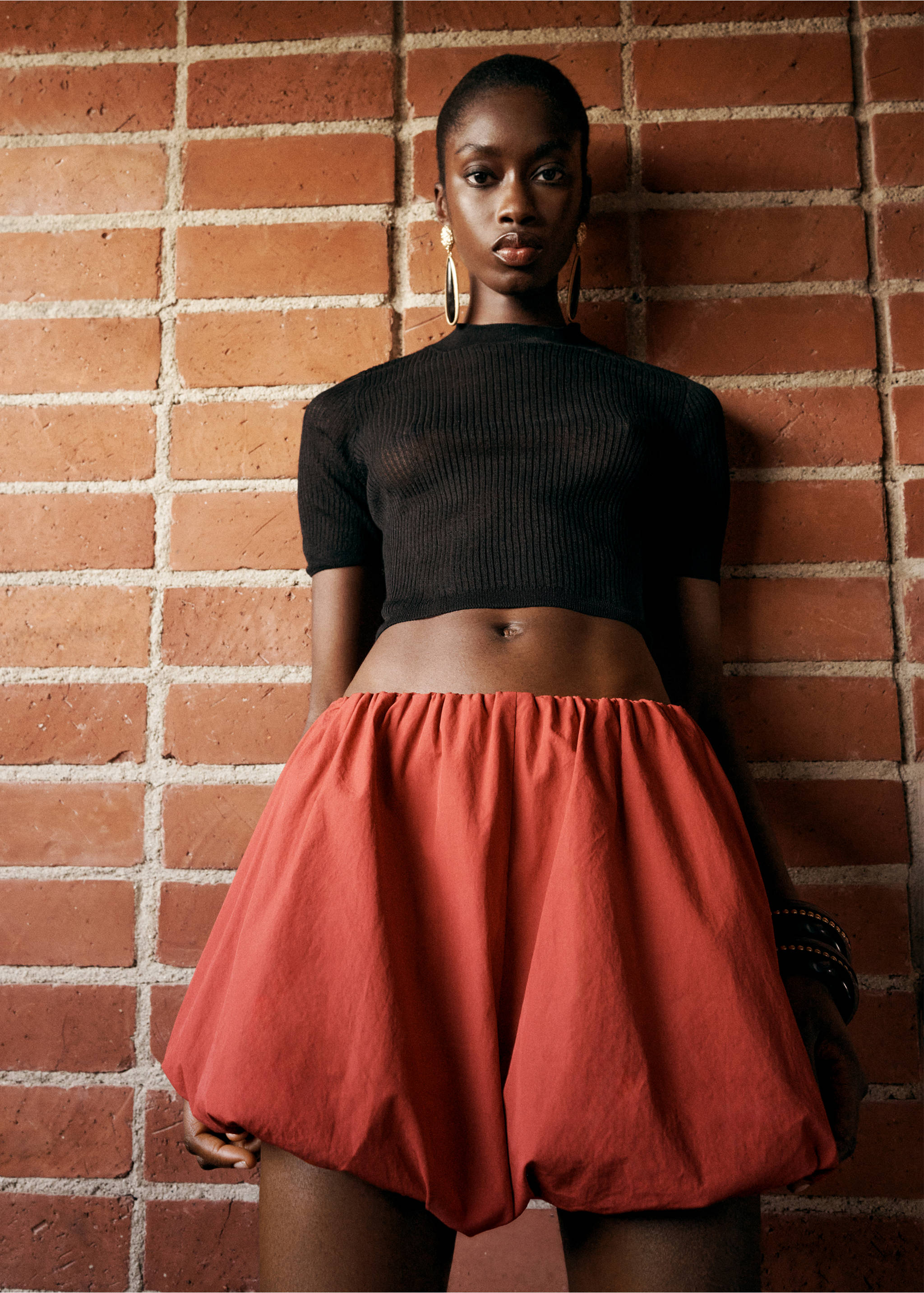 Balloon mini-shorts - Details of the article 7, Red. Ref: 17031274-00.
