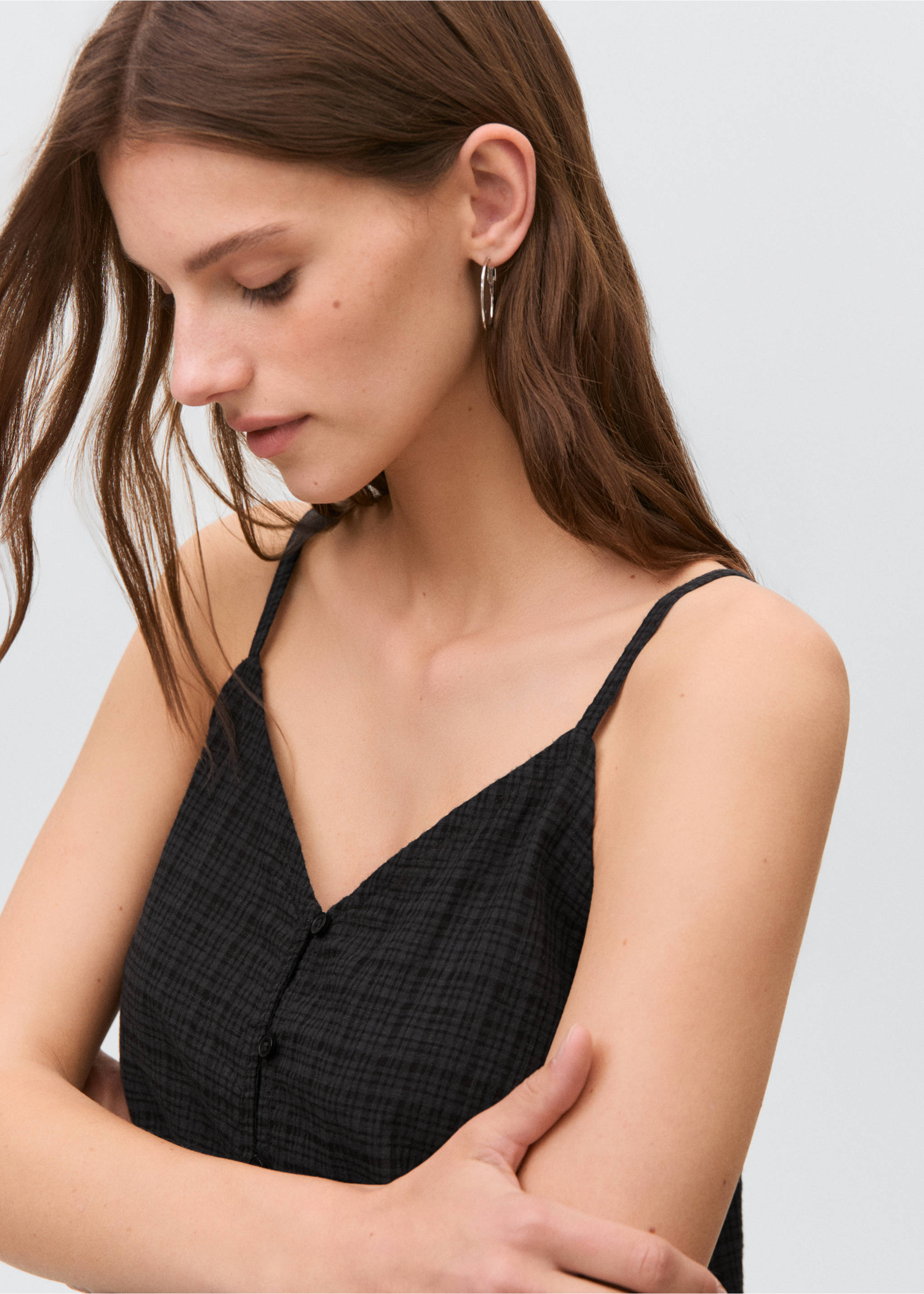 Check top - Details of the article 1, Black. Ref: 17031514-00.