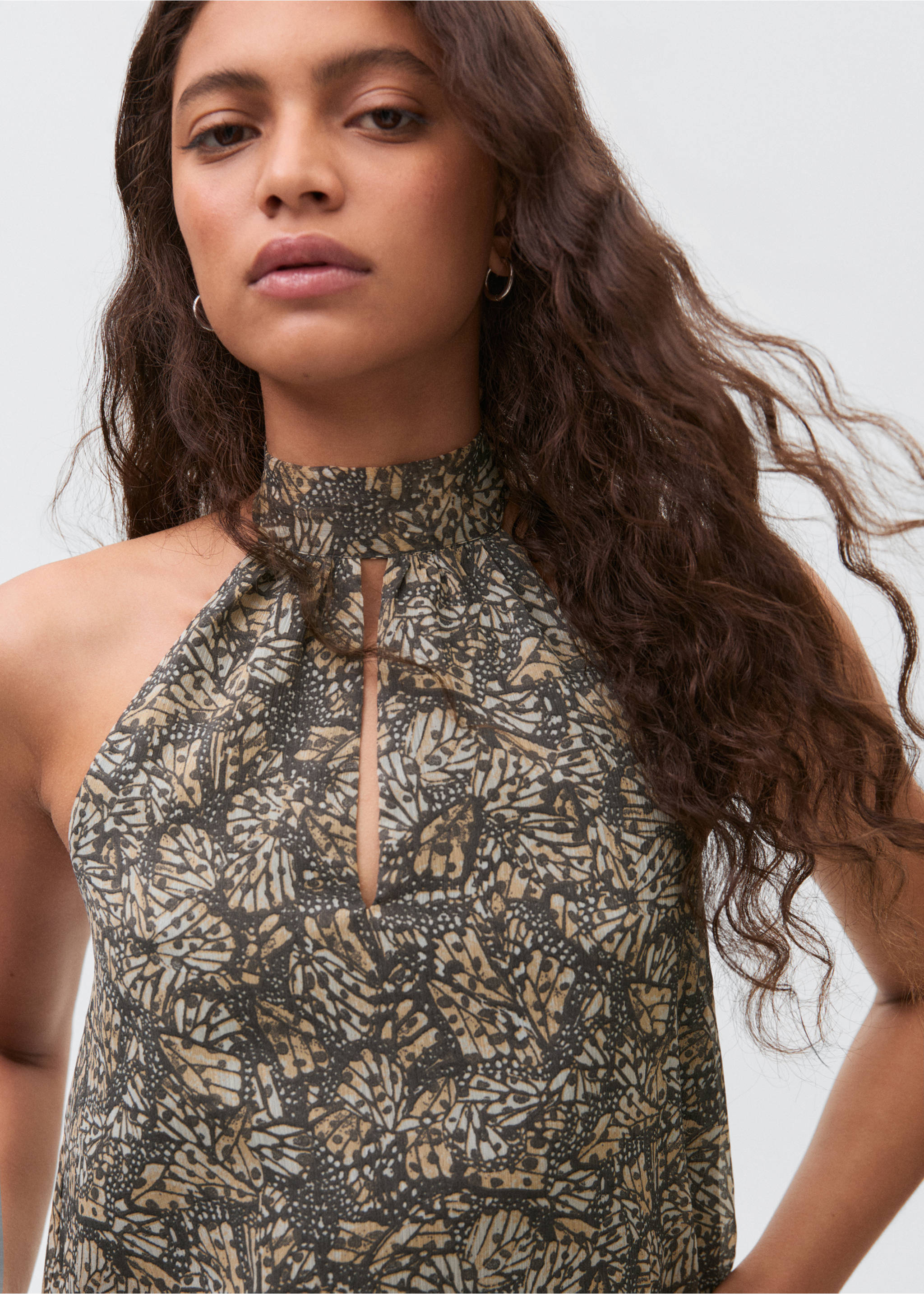 Halter-neck printed top - Details of the article 1, Ecru. Ref: 17031515-00.