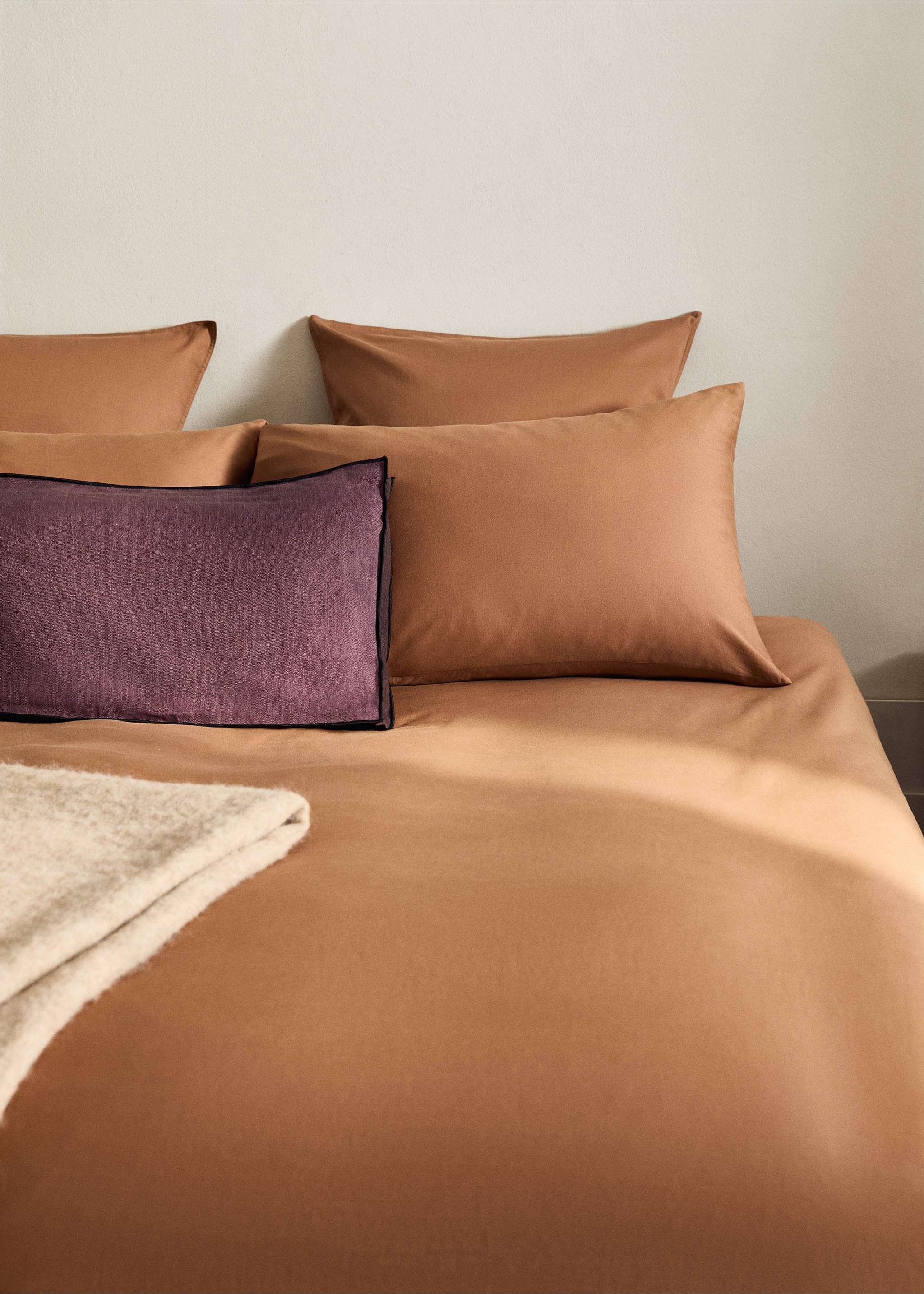 Washed satin cotton duvet cover with double stitching Single bed - Details of the article 7, Burnt Orange. Ref: 17031537-00.