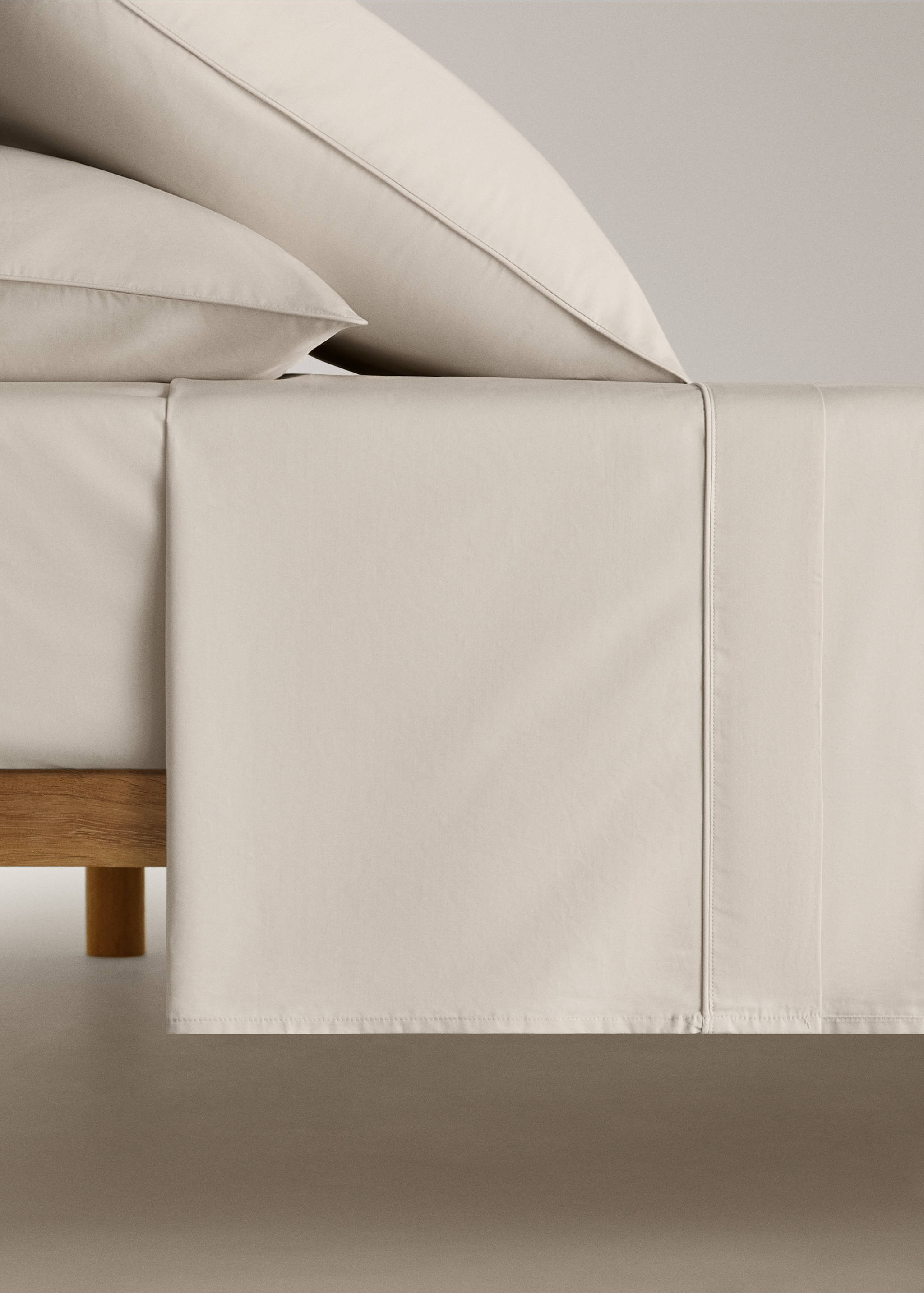 500 threads percale cotton with rounded piping detail flat sheet Single bed - Article without model, Beige. Ref: 17031541-00.