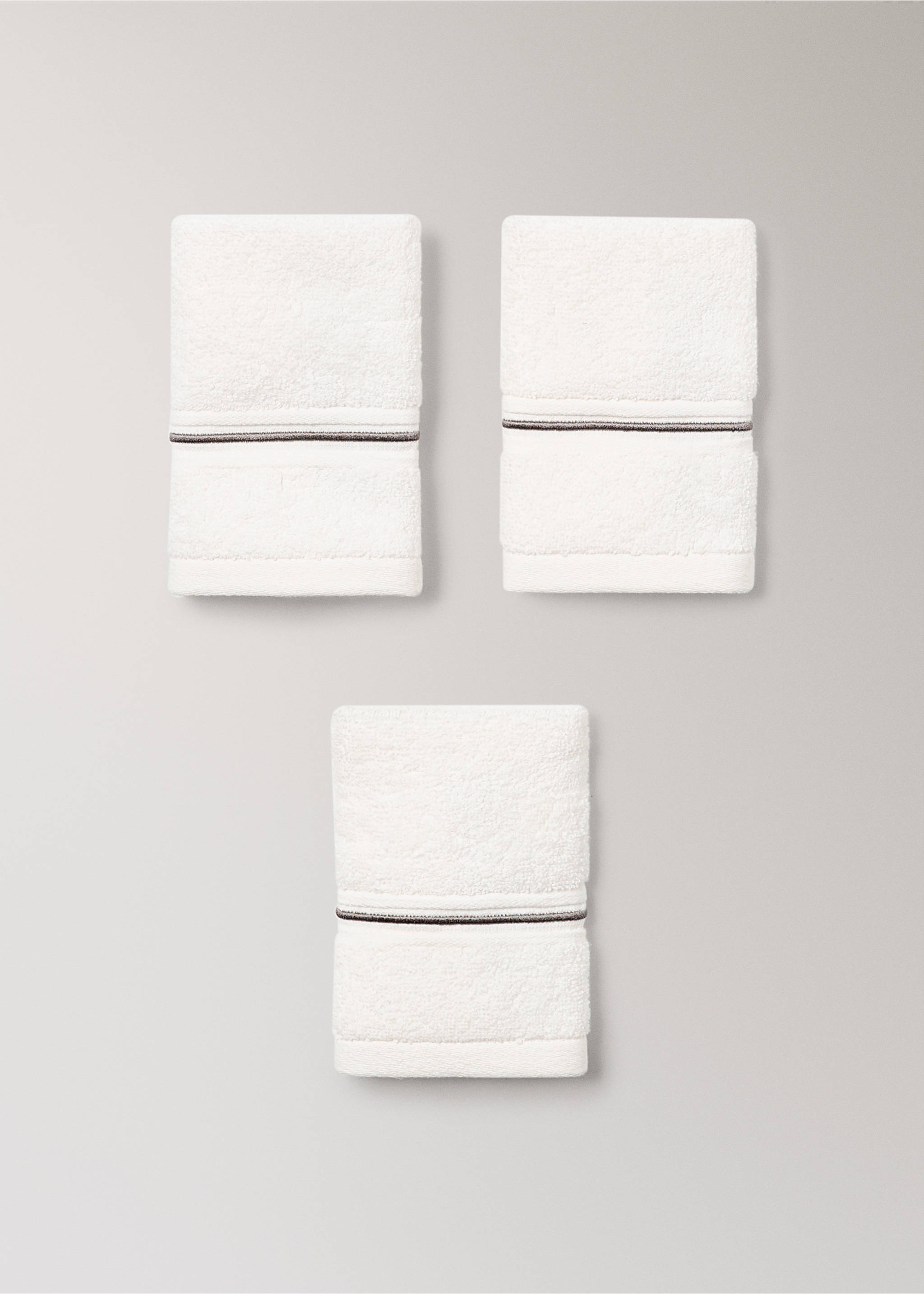 Set of 3 cotton towels with embroidered scalloped edges - Details of the article 3, White. Ref: 17031573-00.