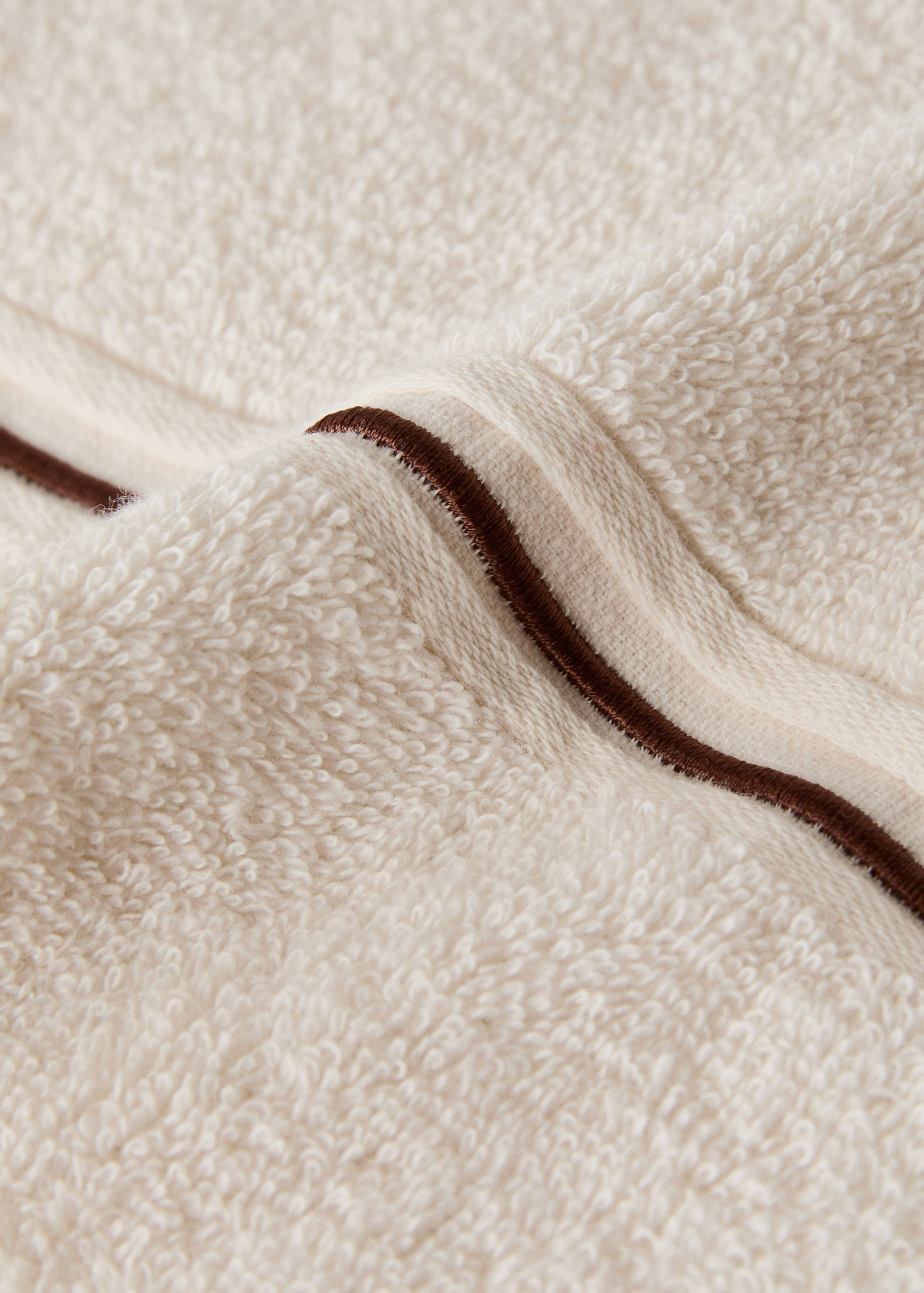 Serviette de toilette en coton feston brodé - Détail de l'article 3