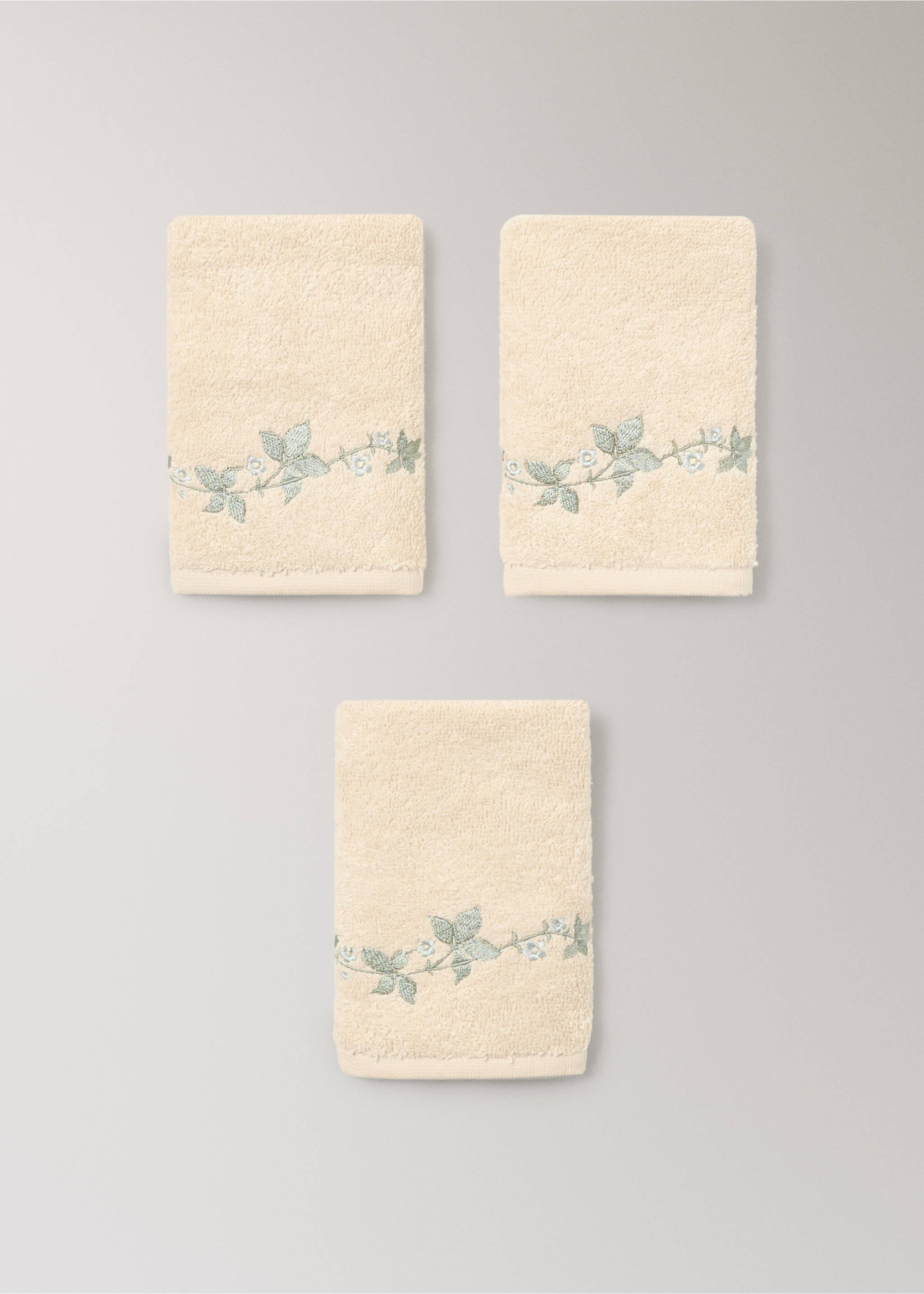 Lot de 3 serviettes fleur brodée - Détail de l'article 3, Sable. Ref: 17031577-00.