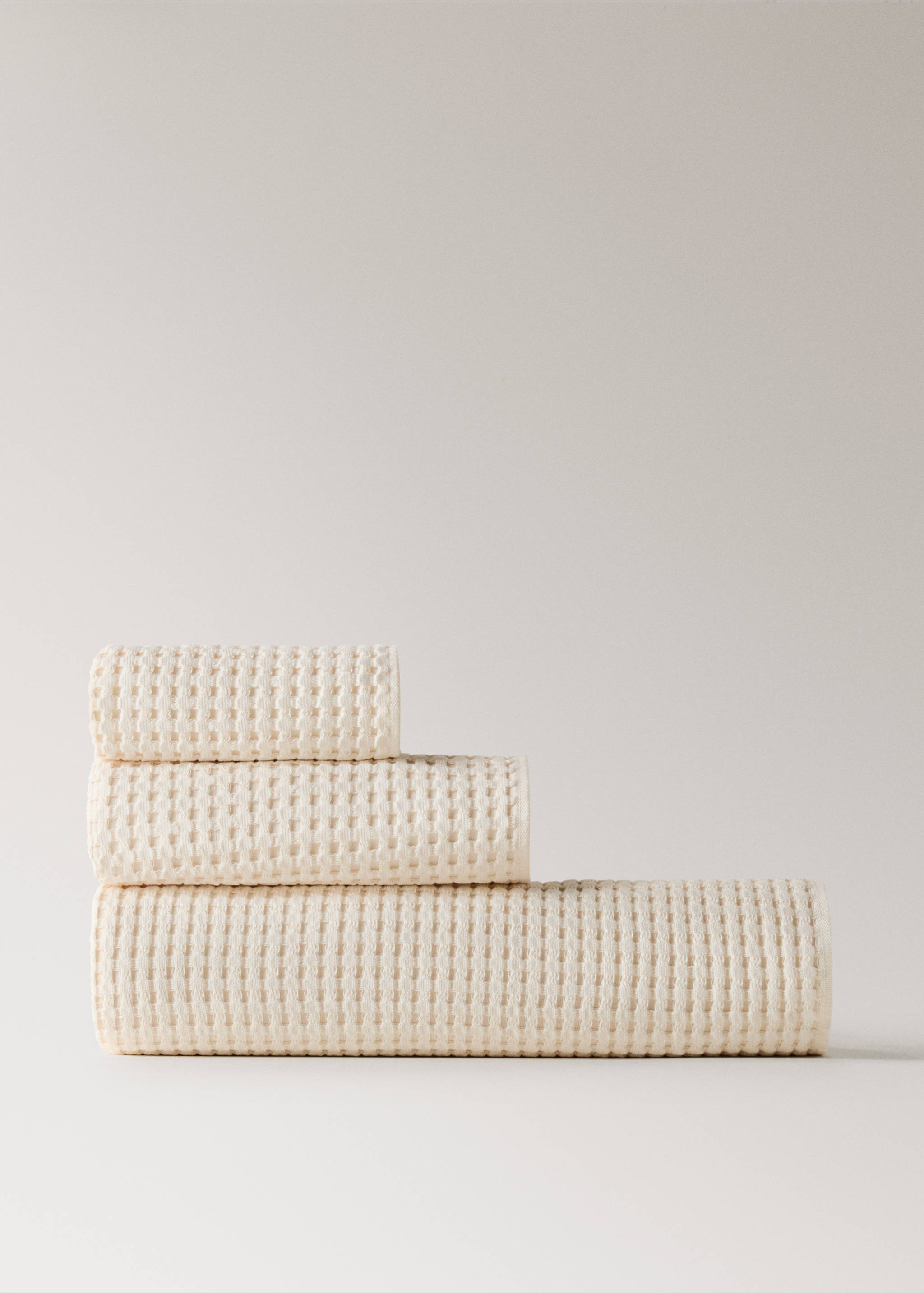 Cotton waffle hand towel - Article without model, Vanilla. Ref: 17031589-00.