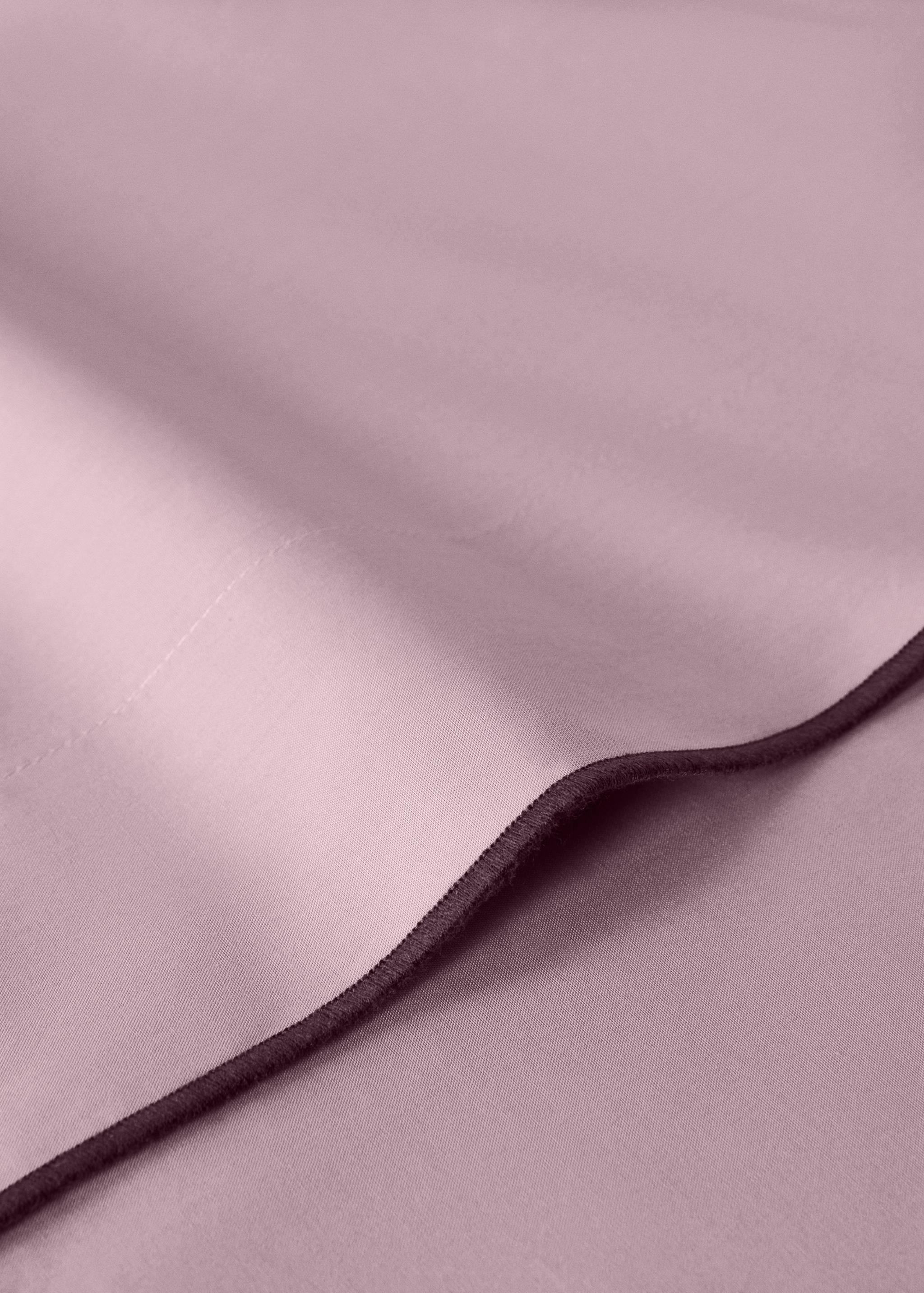 200-thread count percale cotton top sheet with contrasting overlock for 200 cm bed - Details of the article 1