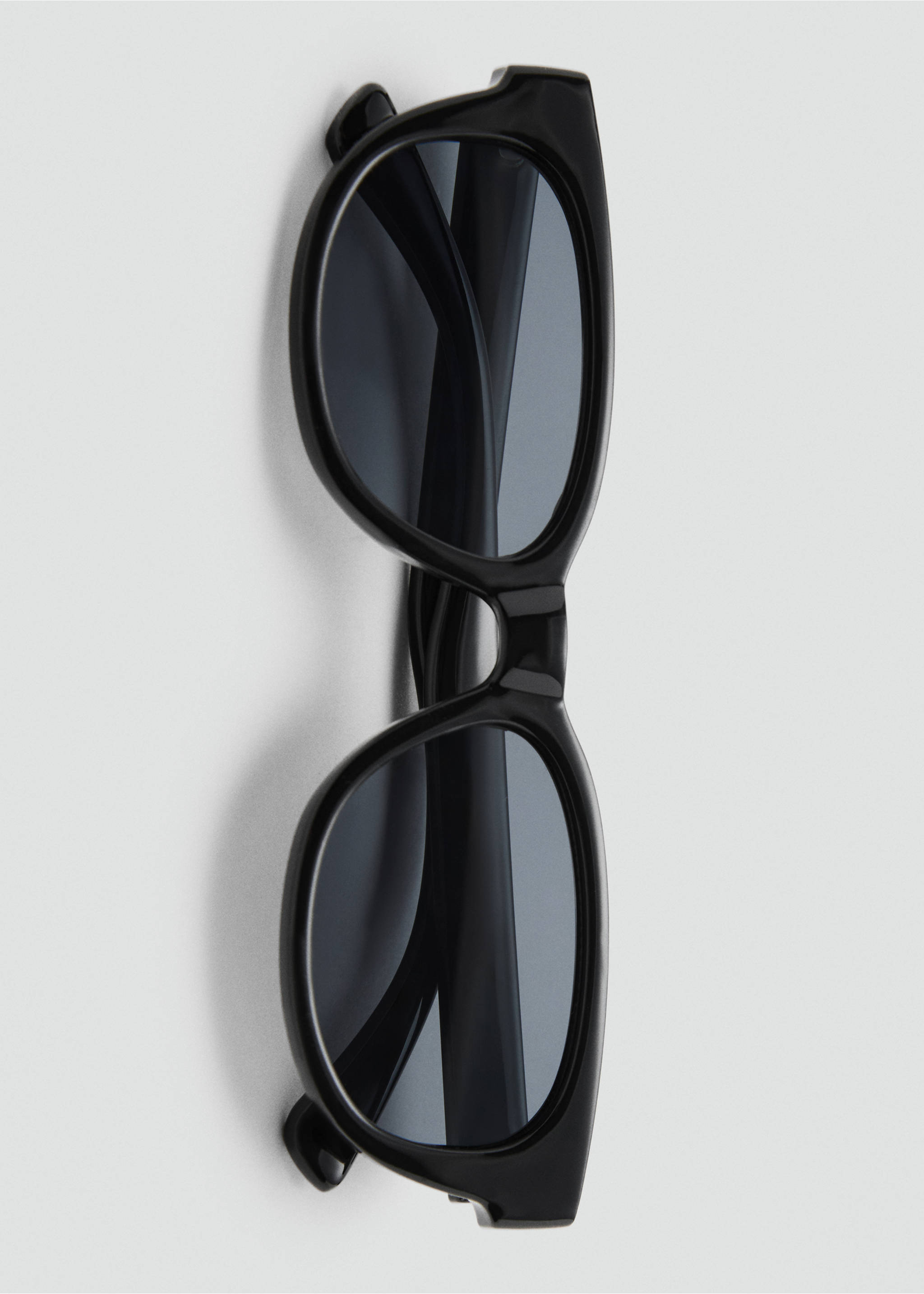 Resin frame sunglasses - Details of the article 2, Black. Ref: 17032539-00.