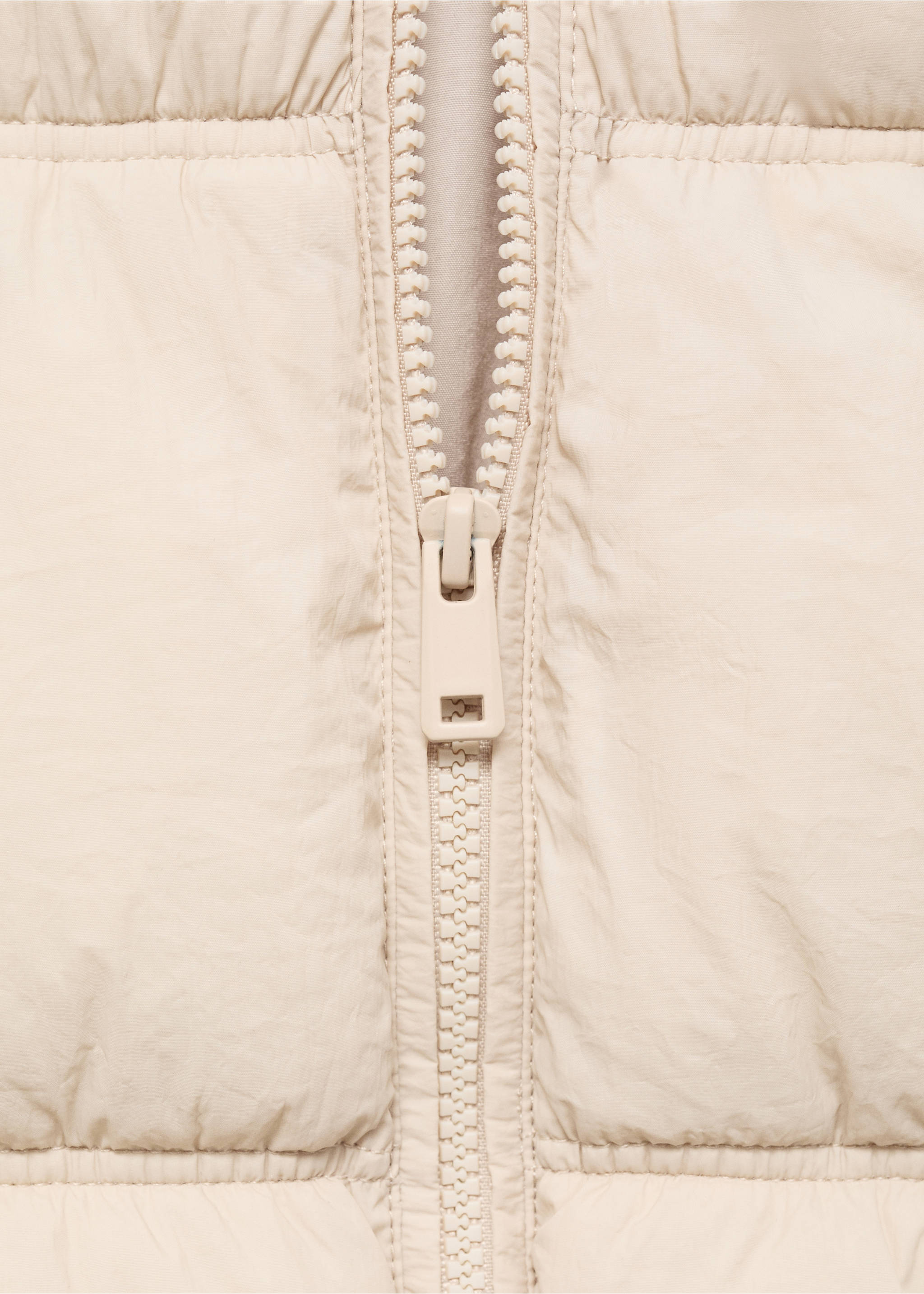 Gilet matelassé à capuche - Détail de l'article 8, Écru. Ref: 17032896-00.