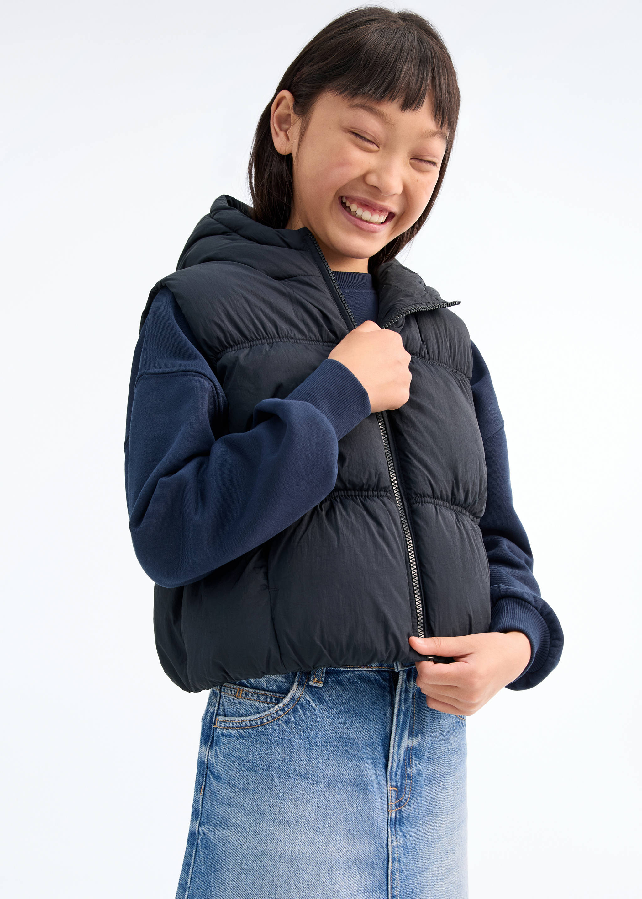 Gilet matelassé à capuche - Détail de l'article 1