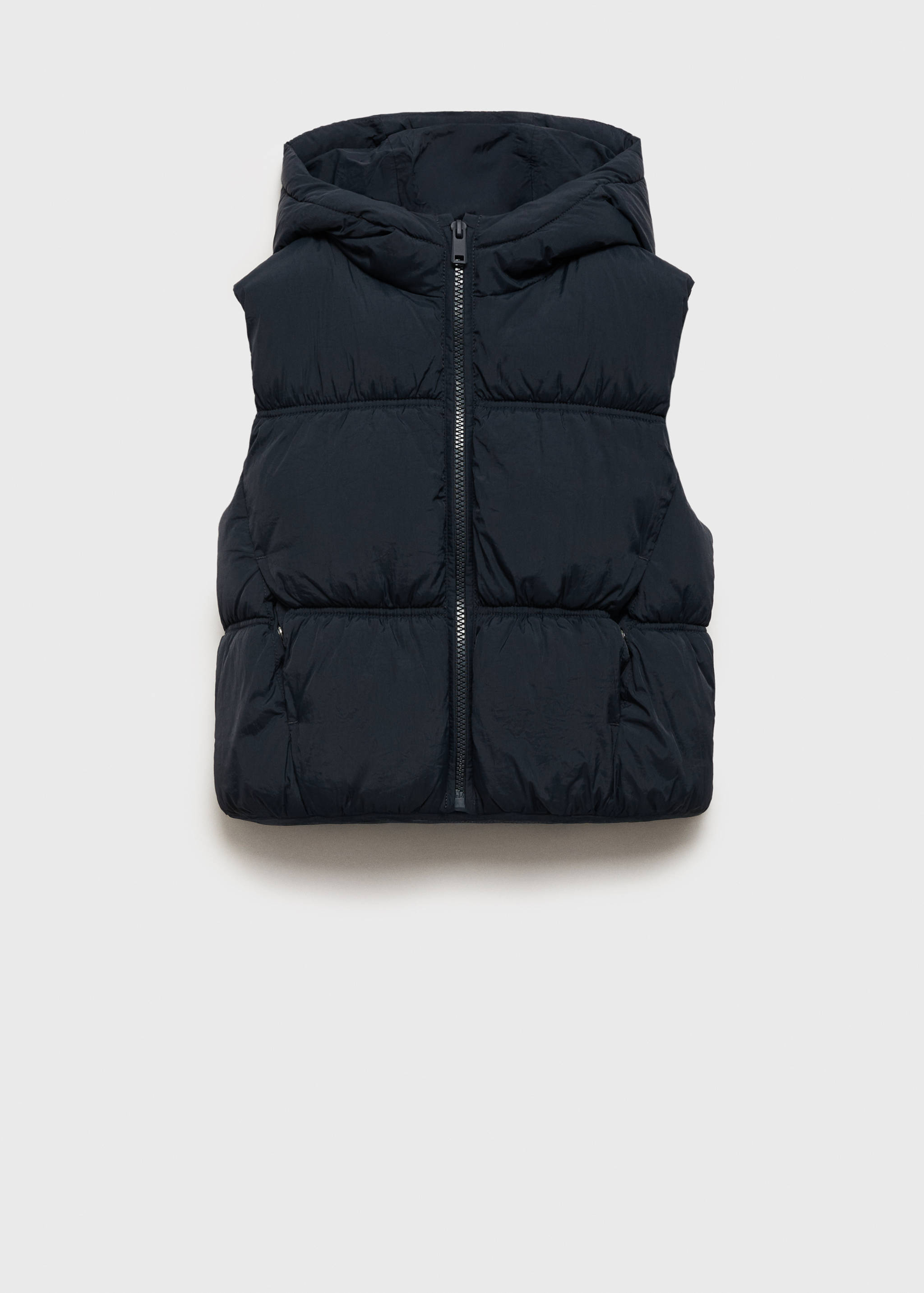 Gilet matelassé à capuche - Article sans modèle