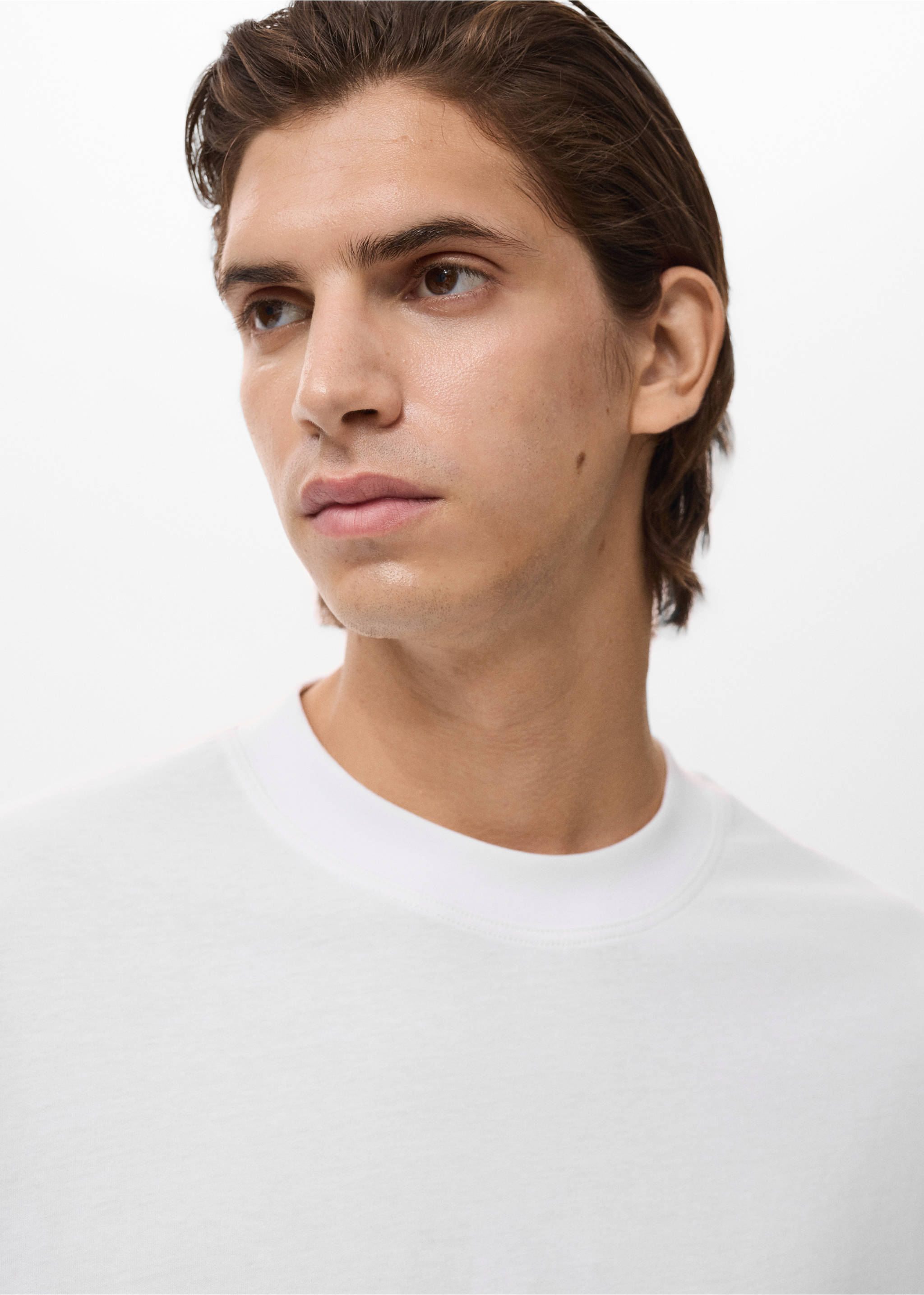 T-shirt 100% cotton boxy fit pocket - Details of the article 1, Off White. Ref: 17032900-00.