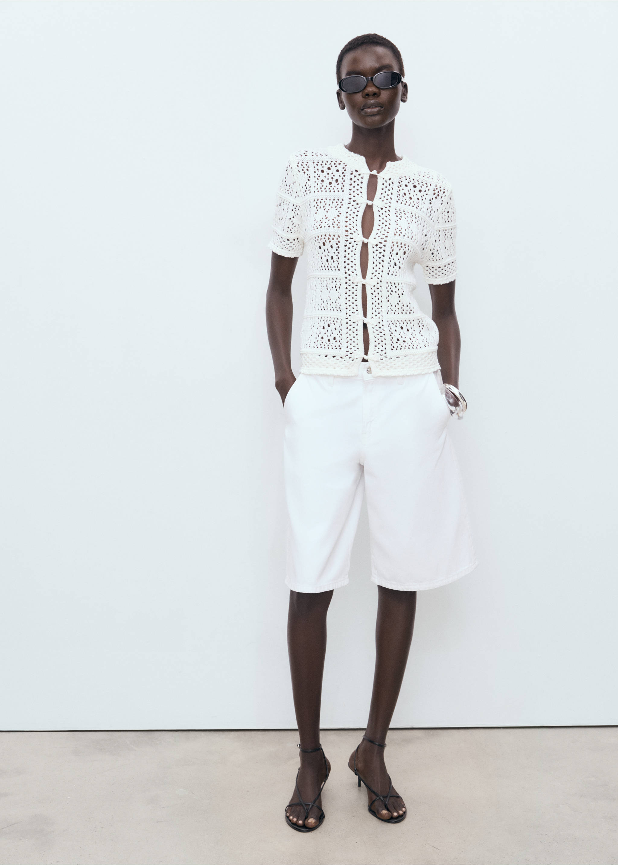 Short-sleeved crochet cardigan - General plane, White. Ref: 17032904-00.