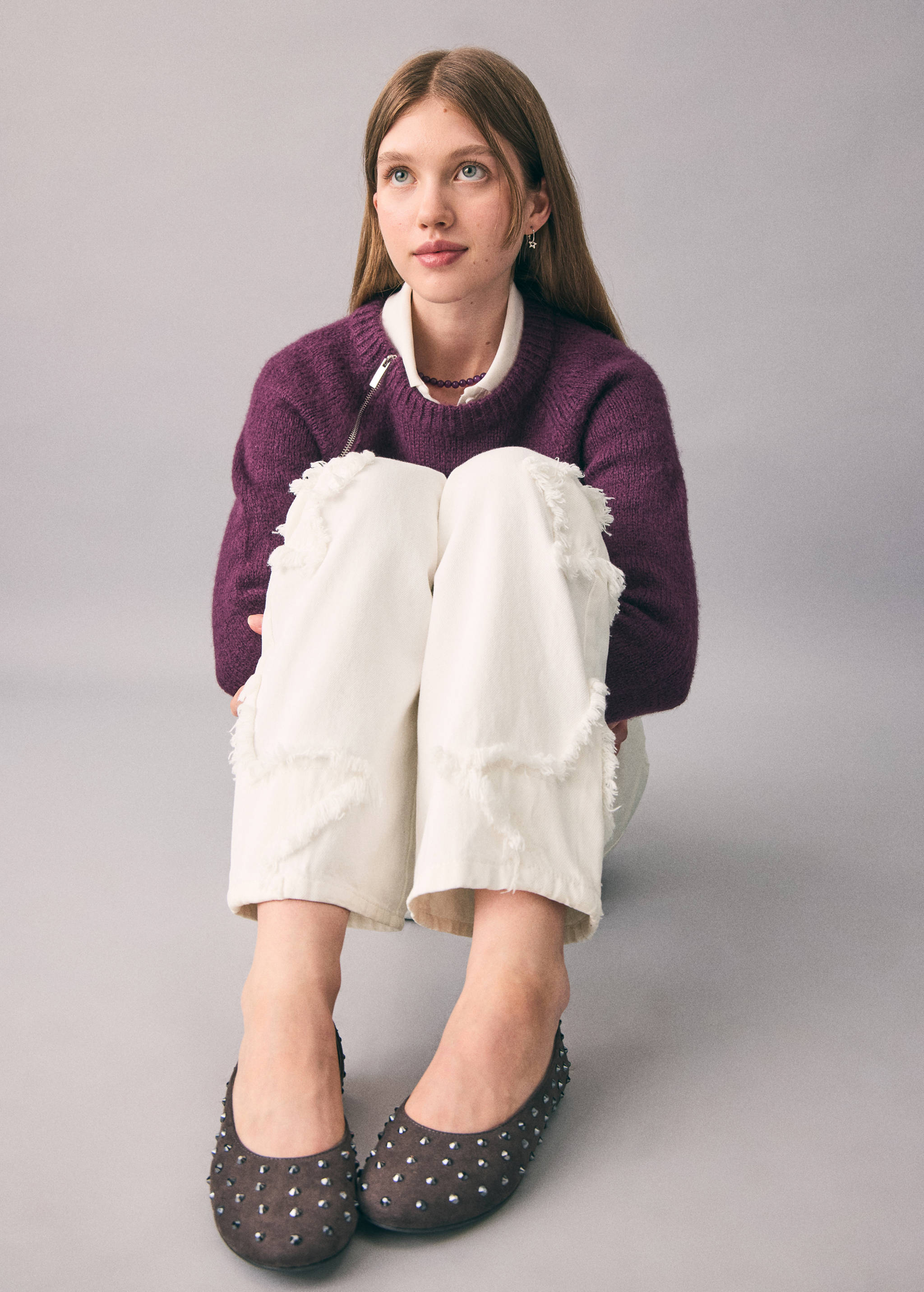 Straight-leg jeans with star embroidery - Details of the article 1