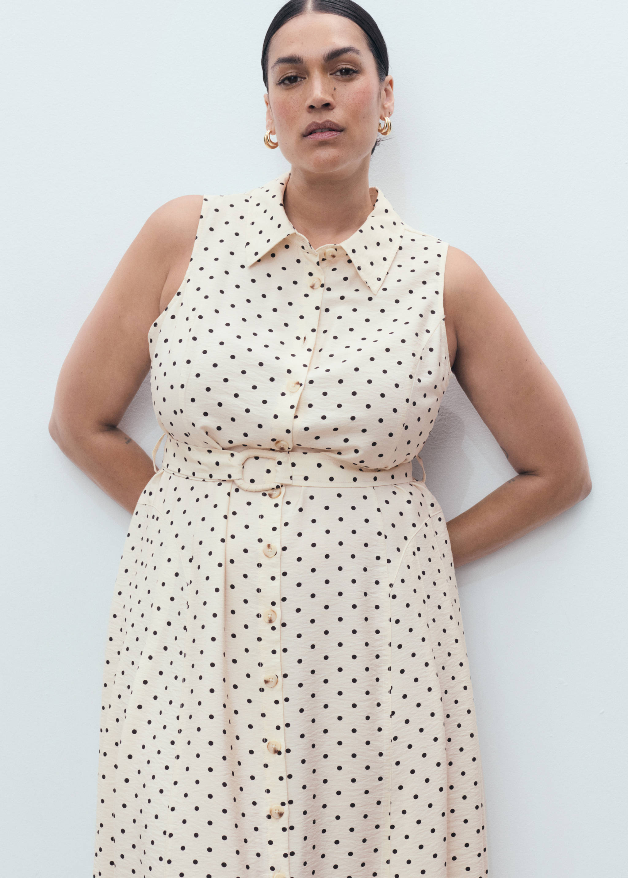 Polka dot shirt dress - Details of the article 5