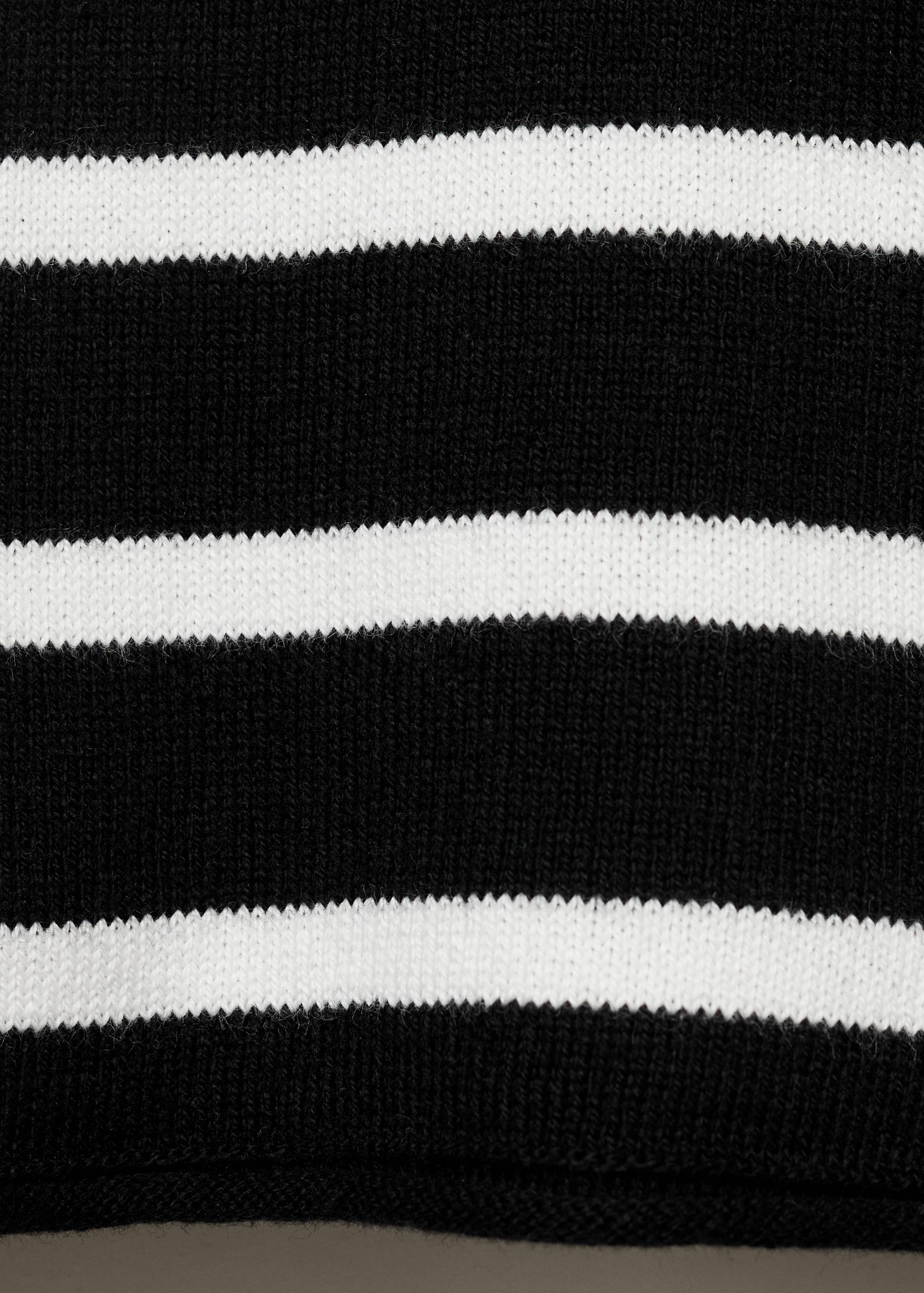 Pull-over en maille à rayures - Détail de l'article 0