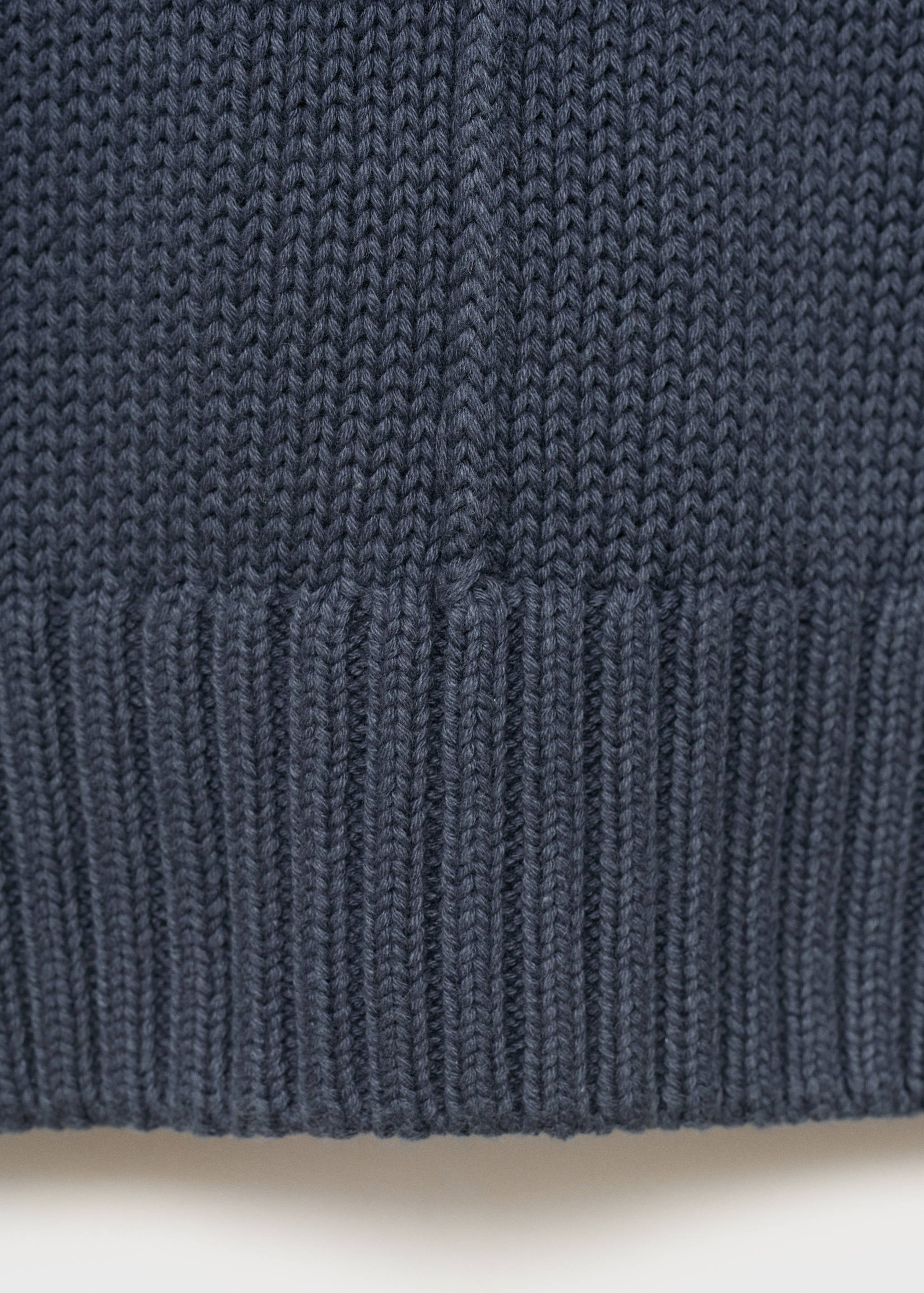 Long-sleeve knitted sweater - Details of the article 0