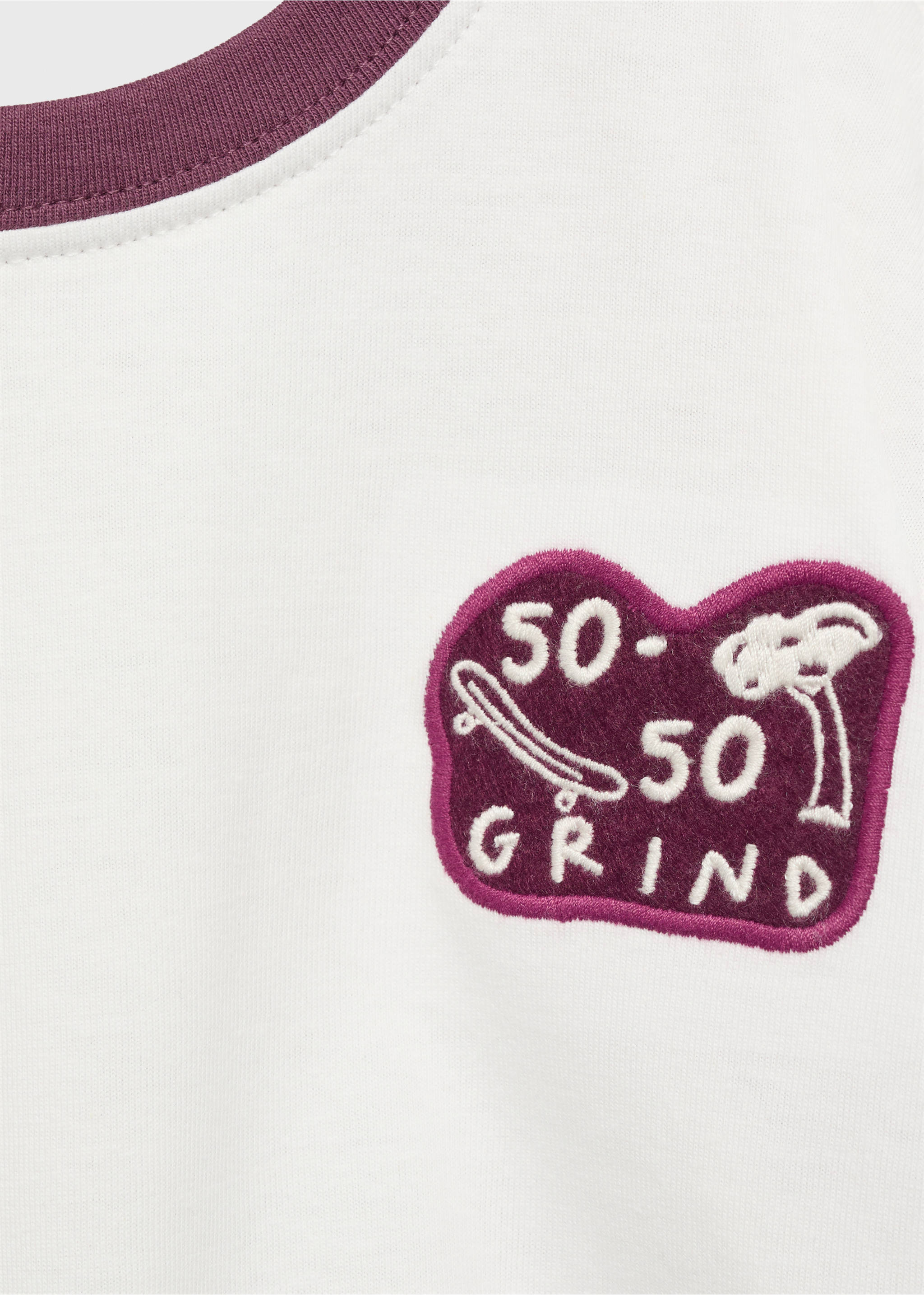 Embroidered logo T-shirt - Details of the article 8, Wine. Ref: 17033296-00.