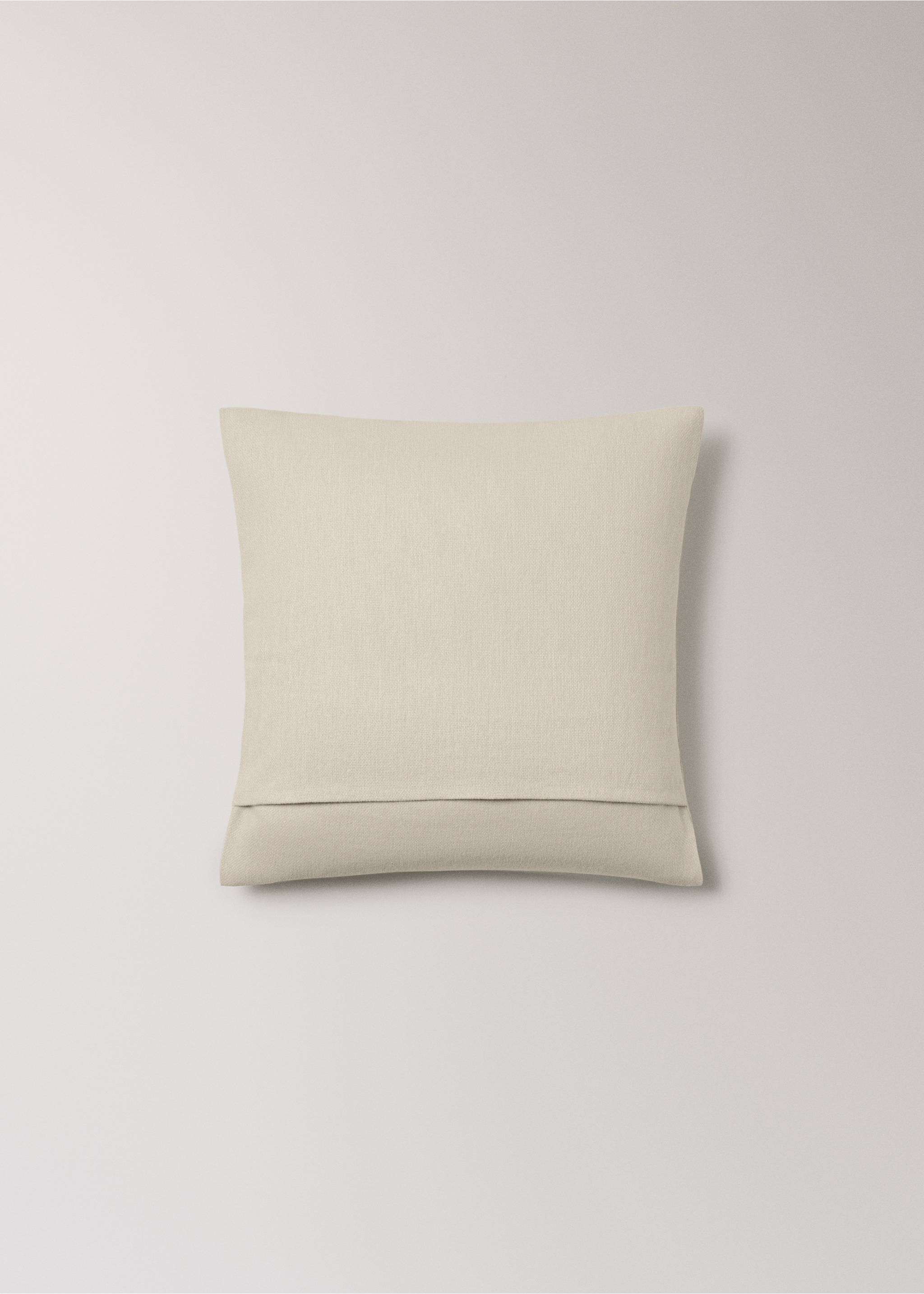 Cushion cover with structure, 45x45 cm - Details of the article 1, Sand. Ref: 17033312-00.