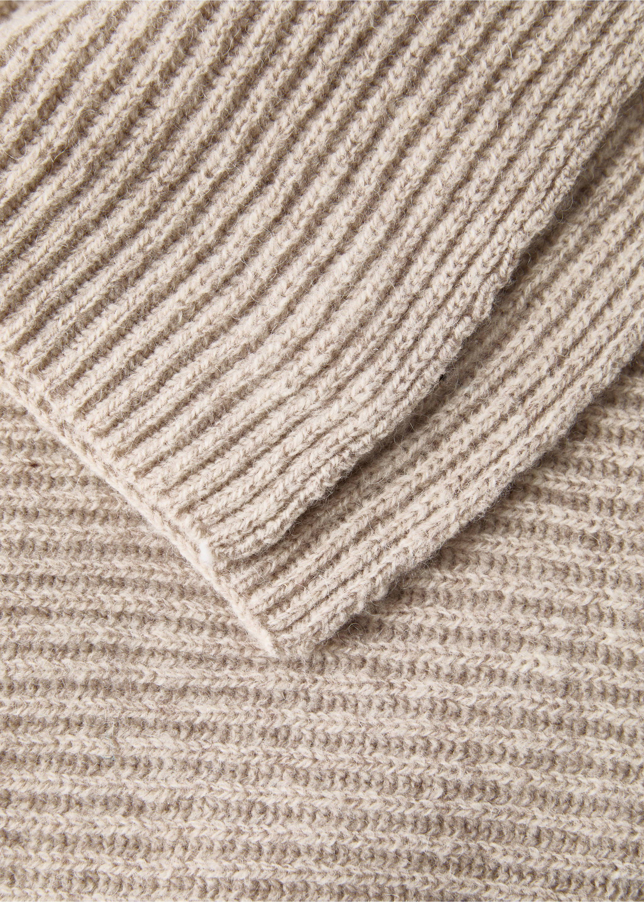 Children's cashmere wool knitted blanket - Details of the article 1, Sand. Ref: 17033320-00.