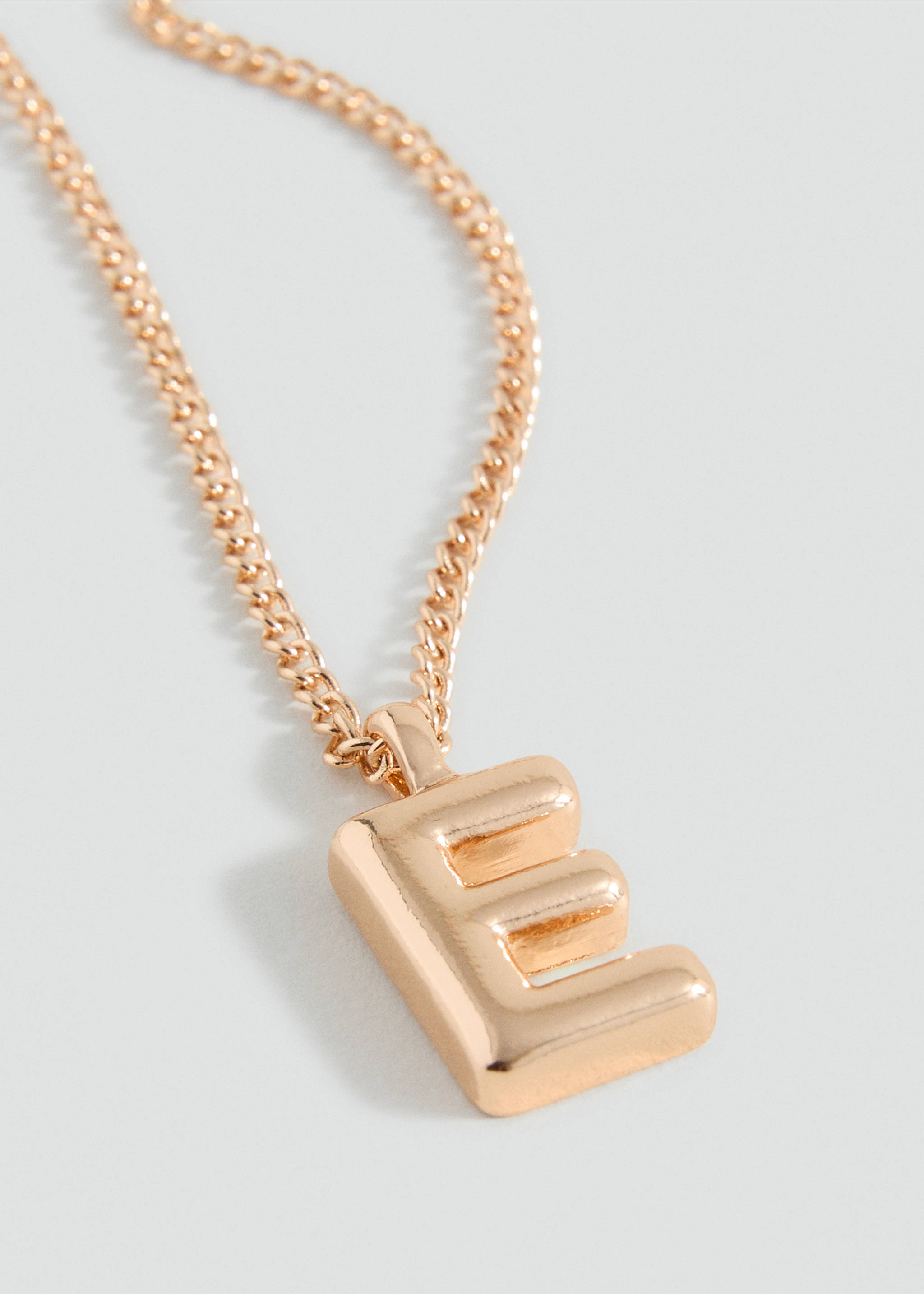 Letter Pendant Necklace - Medium plane, Gold. Ref: 17033806-00.