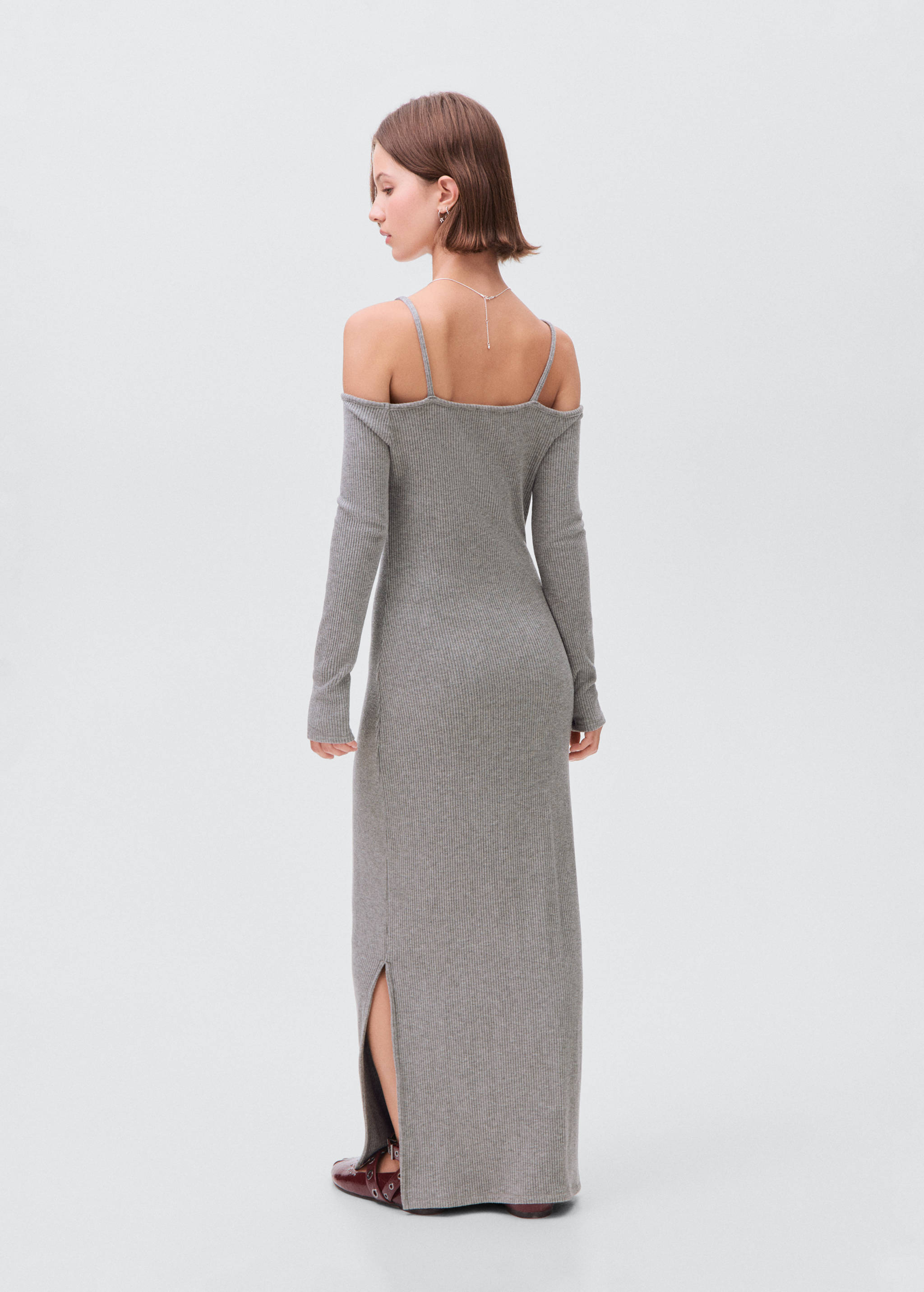 Rochie cut-out din tricot - Spatele articolului