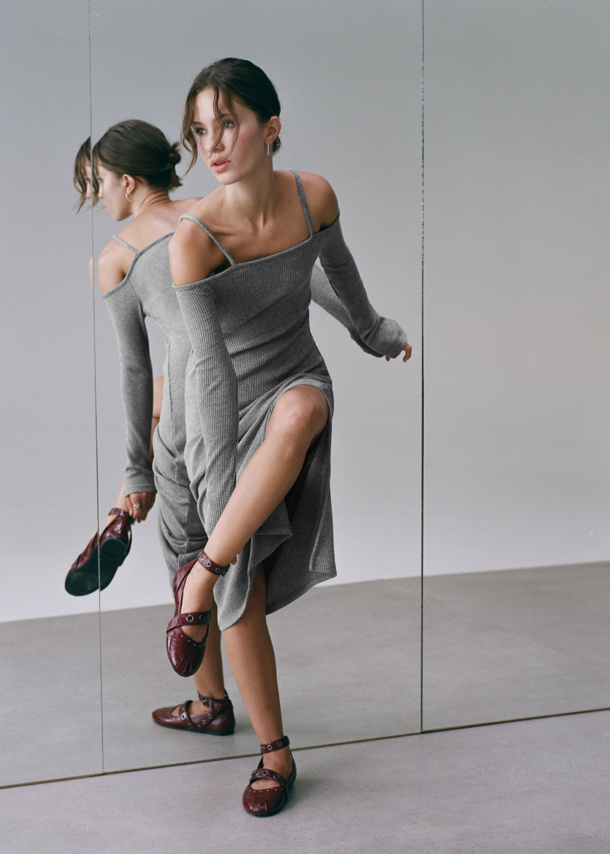 Rochie cut-out din tricot - Detaliu al articolului 5