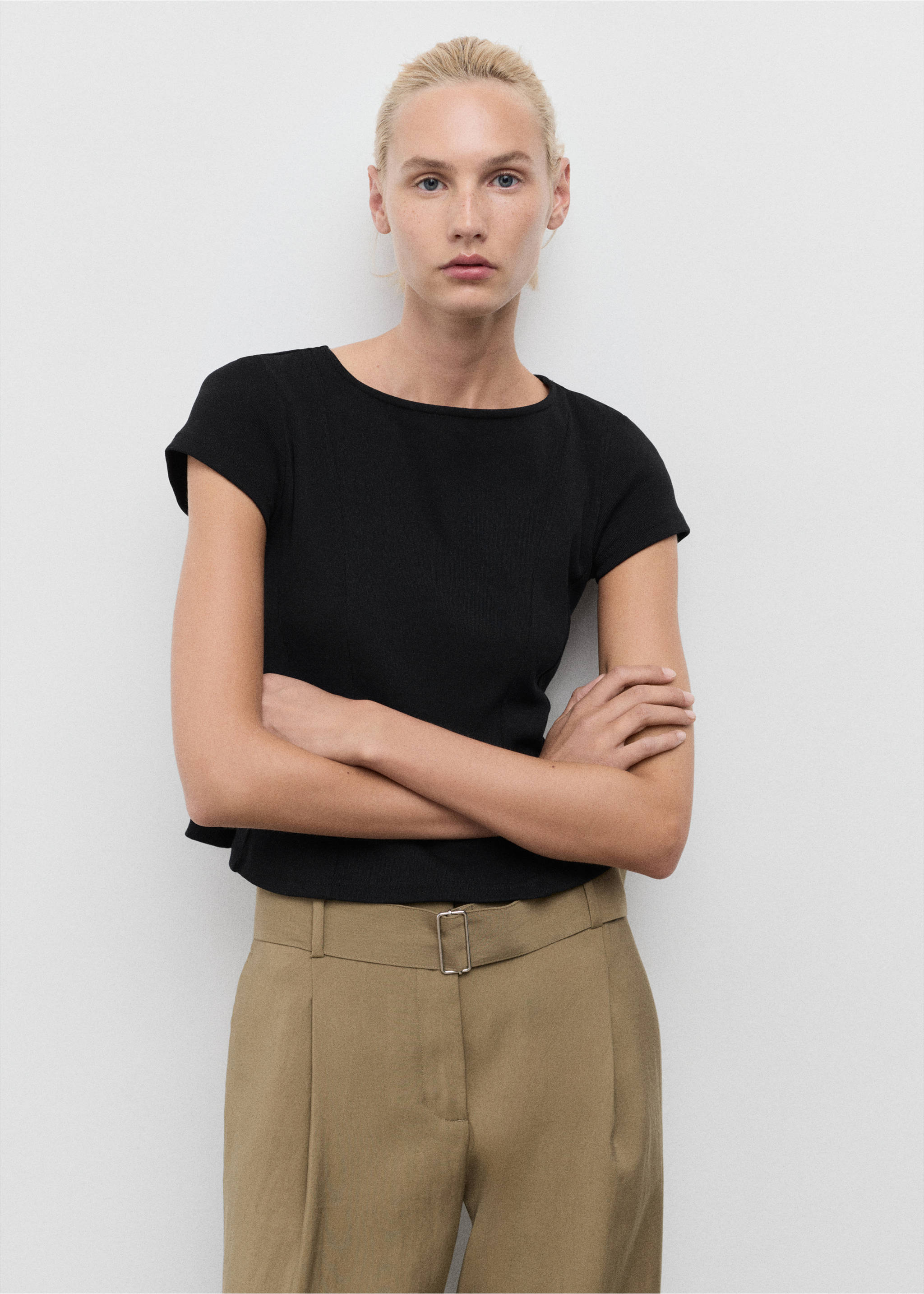 A-line cotton tee - Medium plane, Black. Ref: 17034086-00.