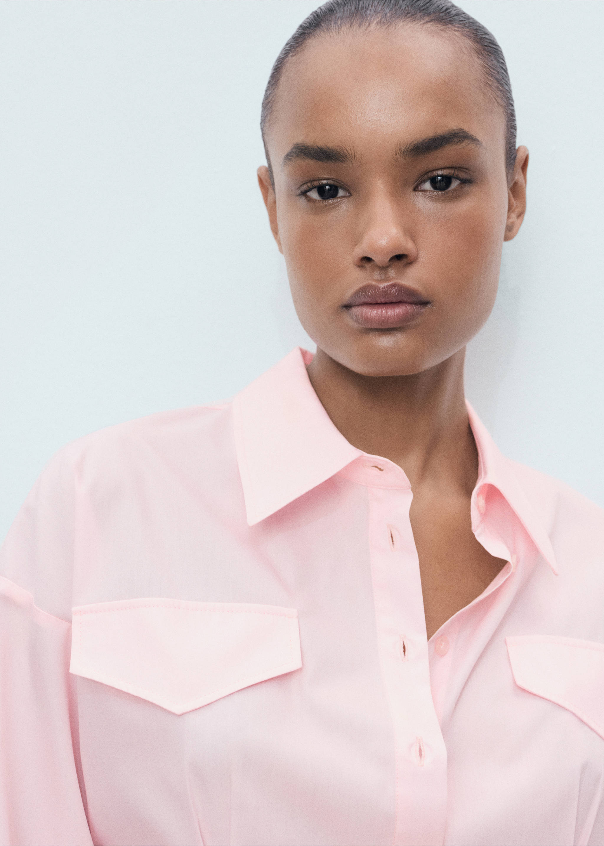 Shirt with pleats and pockets - Details of the article 1, Pink. Ref: 17034093-00.