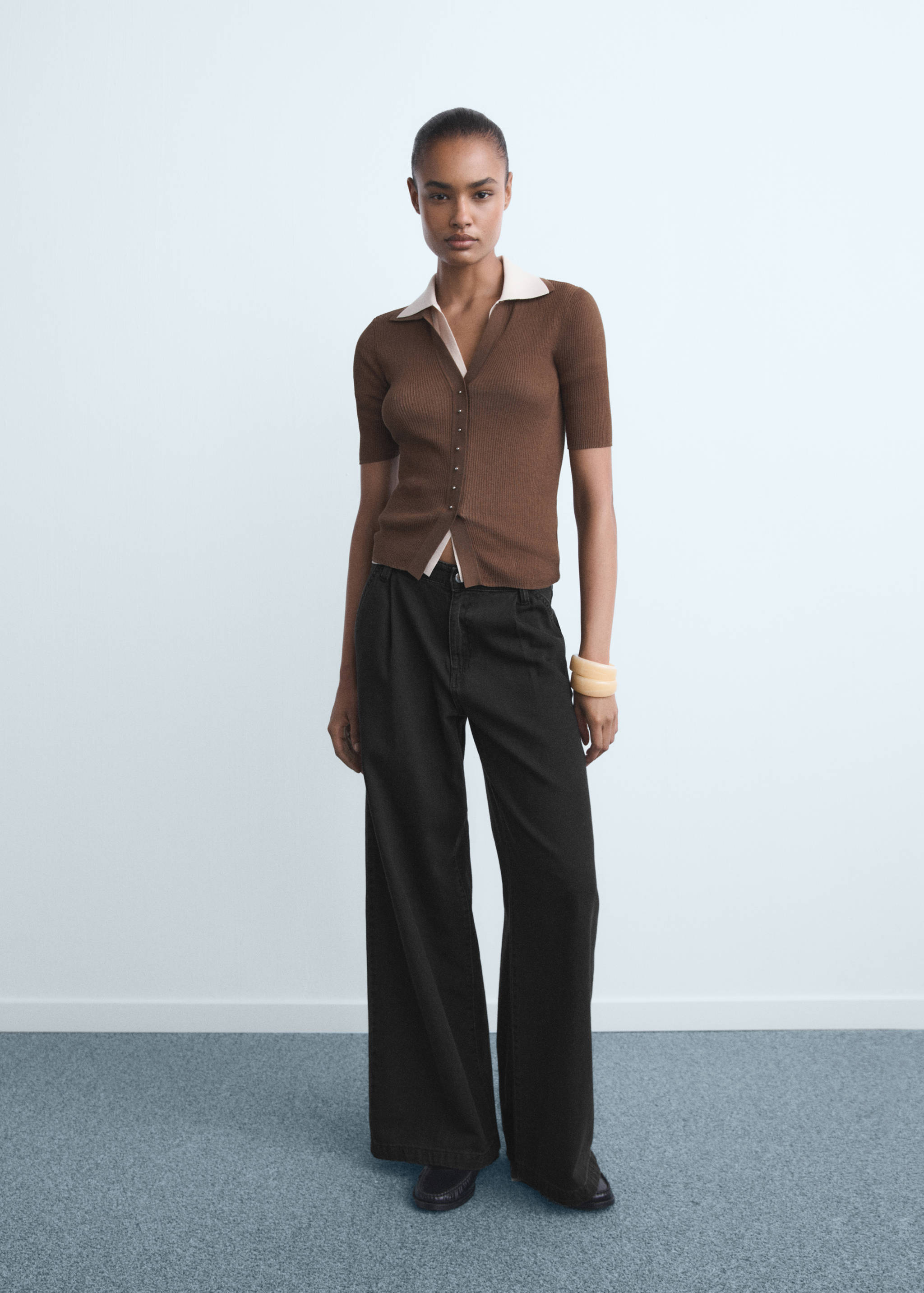 Wide leg pleated jeans - General plane