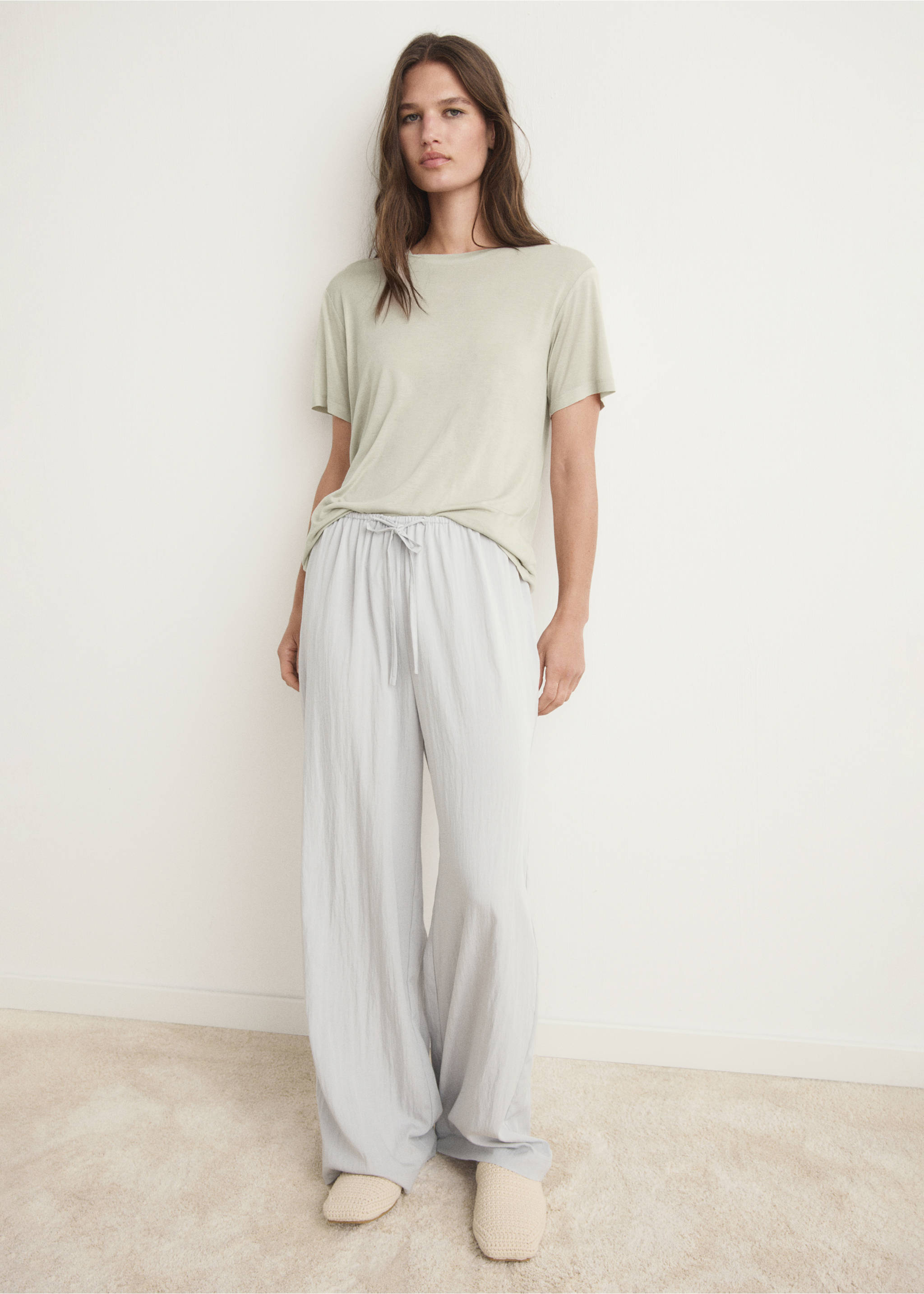 Garment washed t-shirt - General plane, Pastel Green. Ref: 17034105-00.